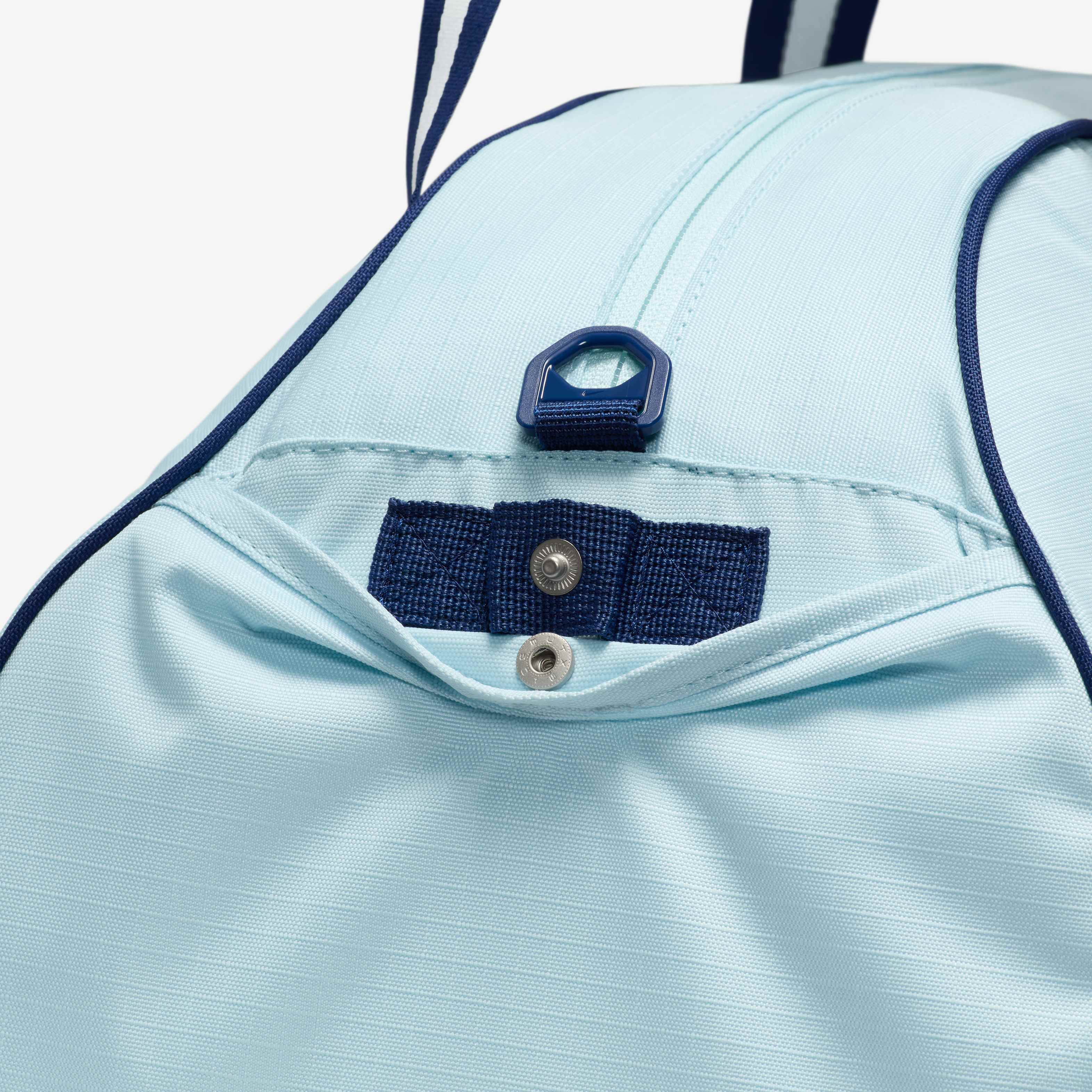 نايكي جيم كلوب image number 6