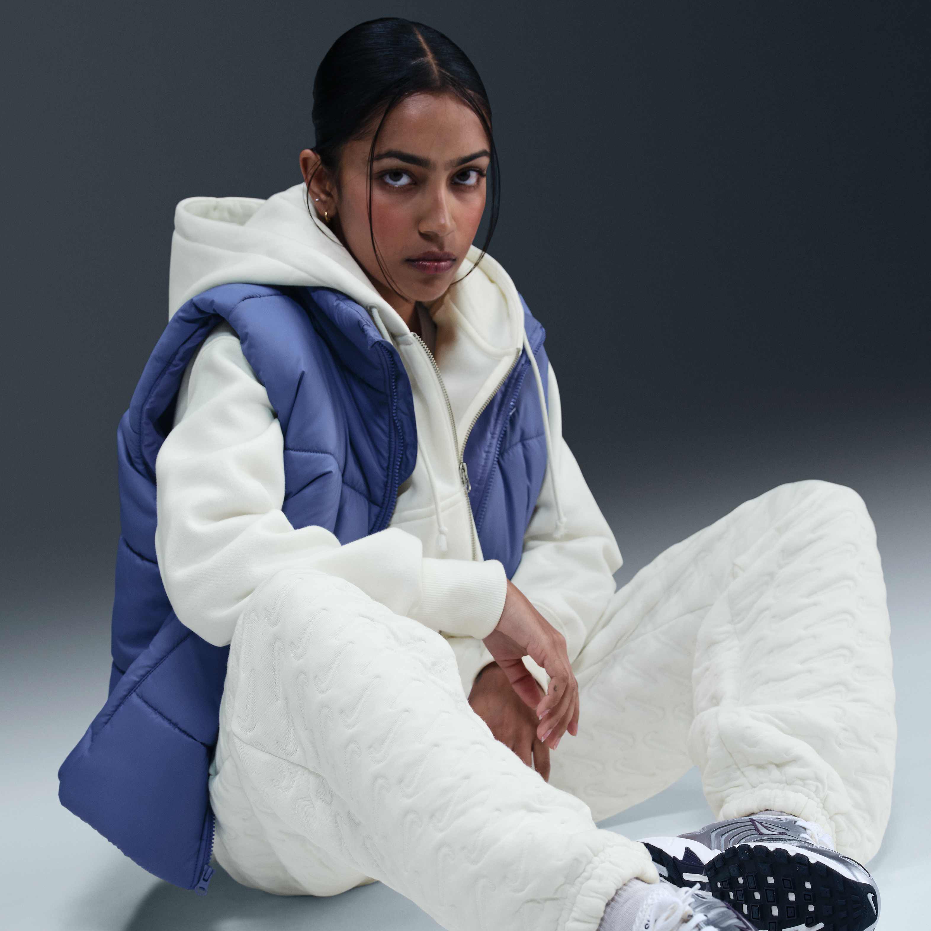 نايكي سبورتسوير فينيكس فليس image number 4