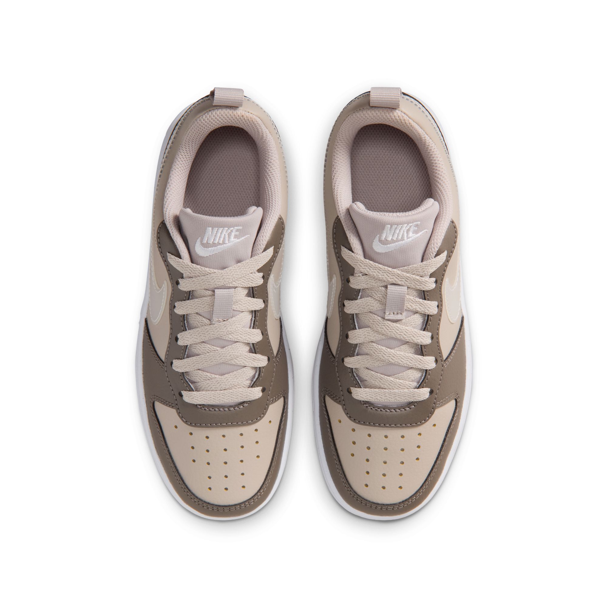 Nike Court Borough Low image number 3