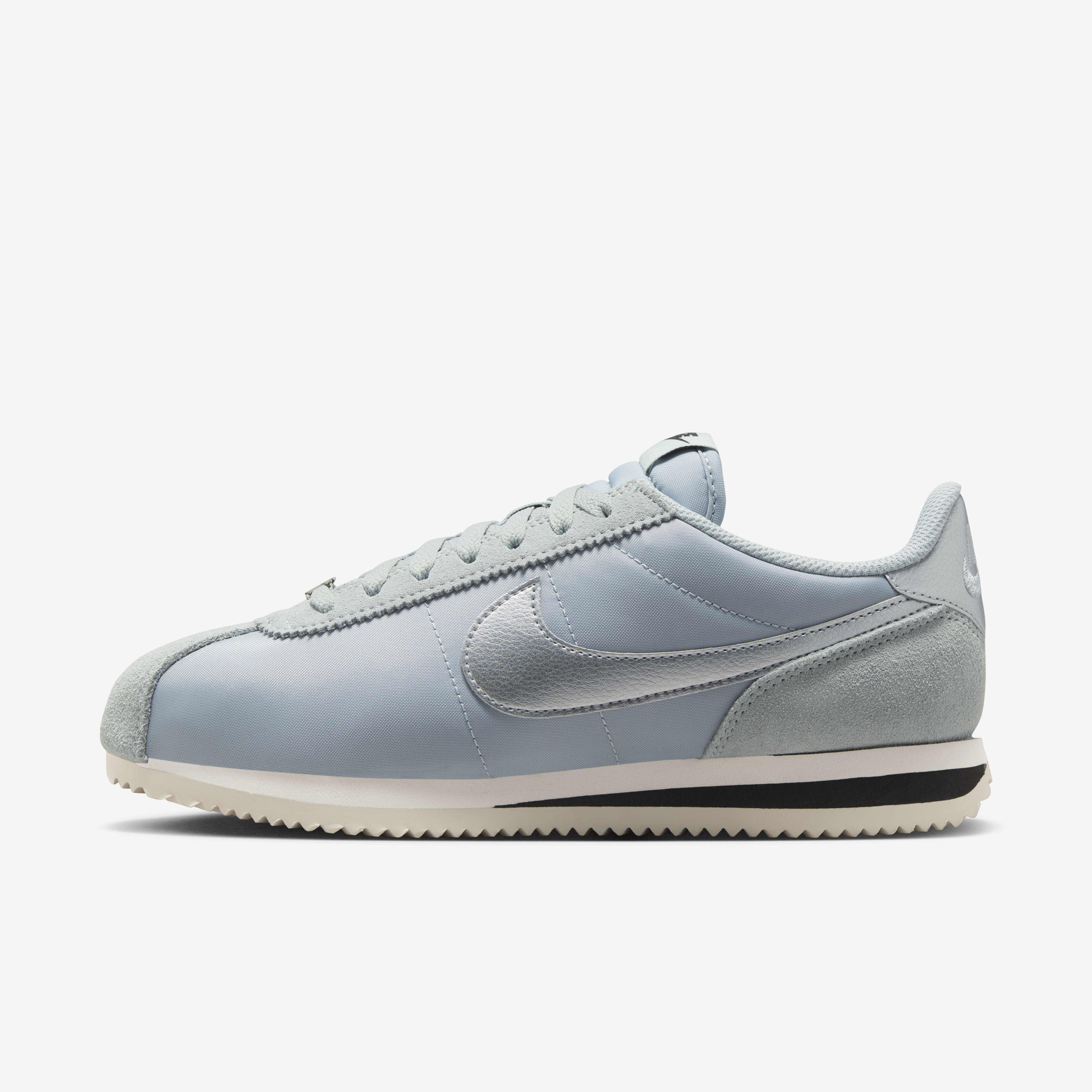 Nike cortez size 4.5 shop