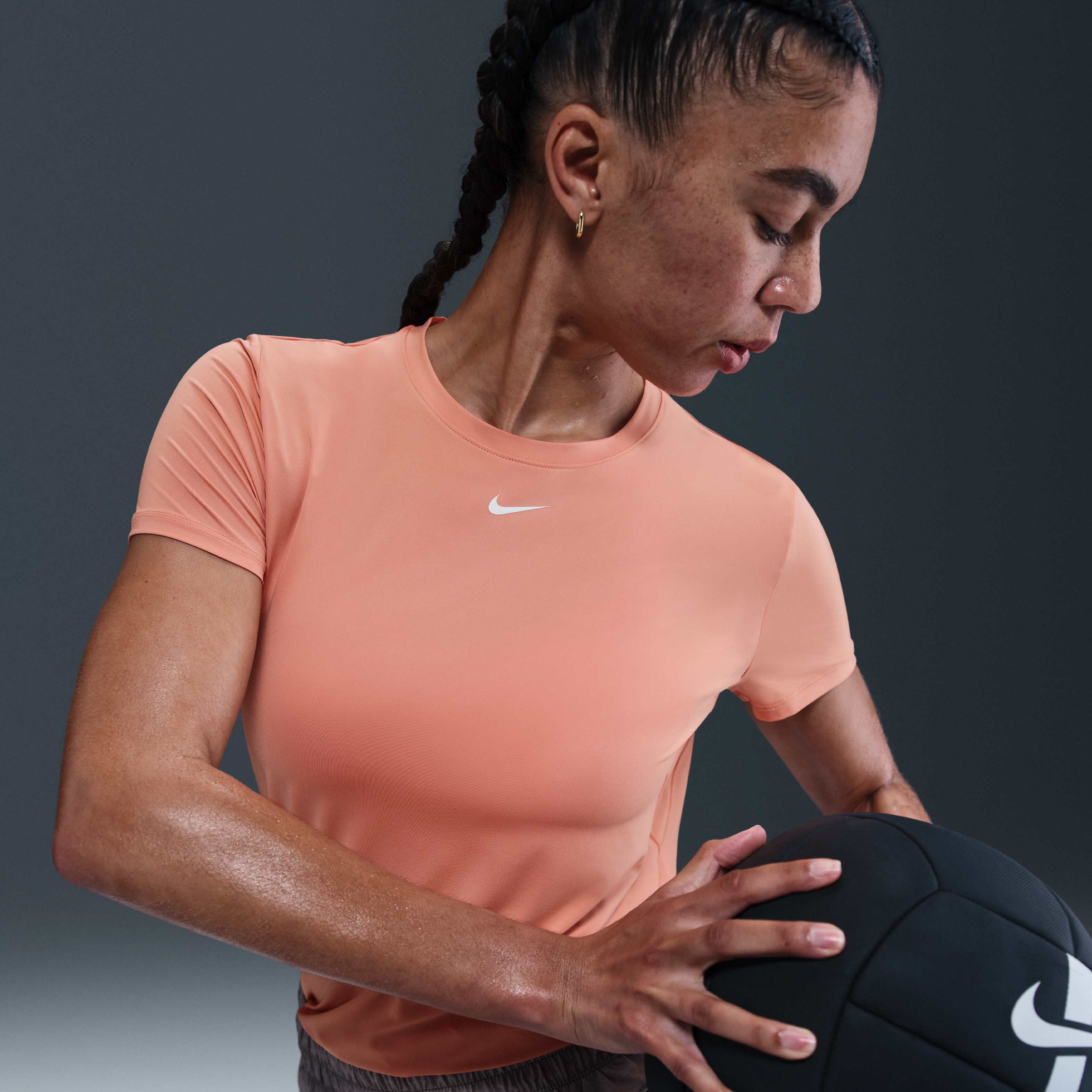 ★ Nike★ One Classic Dry Fit Short Sleeve Top W Apricot Ag Nike One Classic Dri-FIT Short Sleeve Top Women - apricot