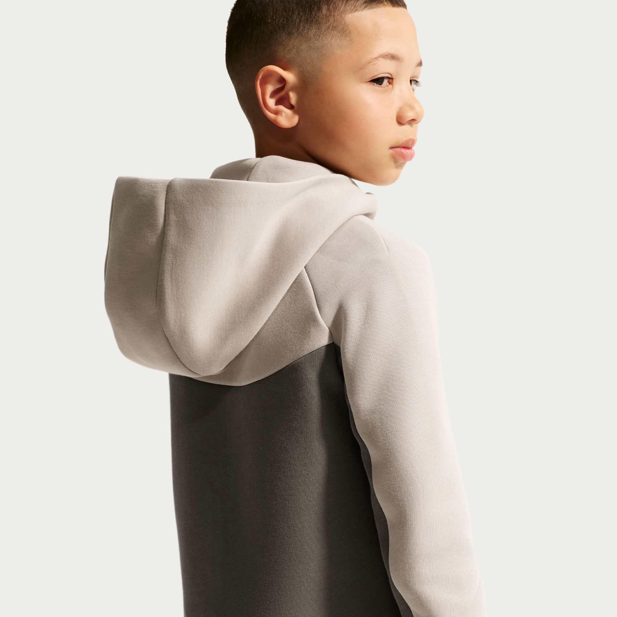 Nike Sportswear Tech Fleece image number 3