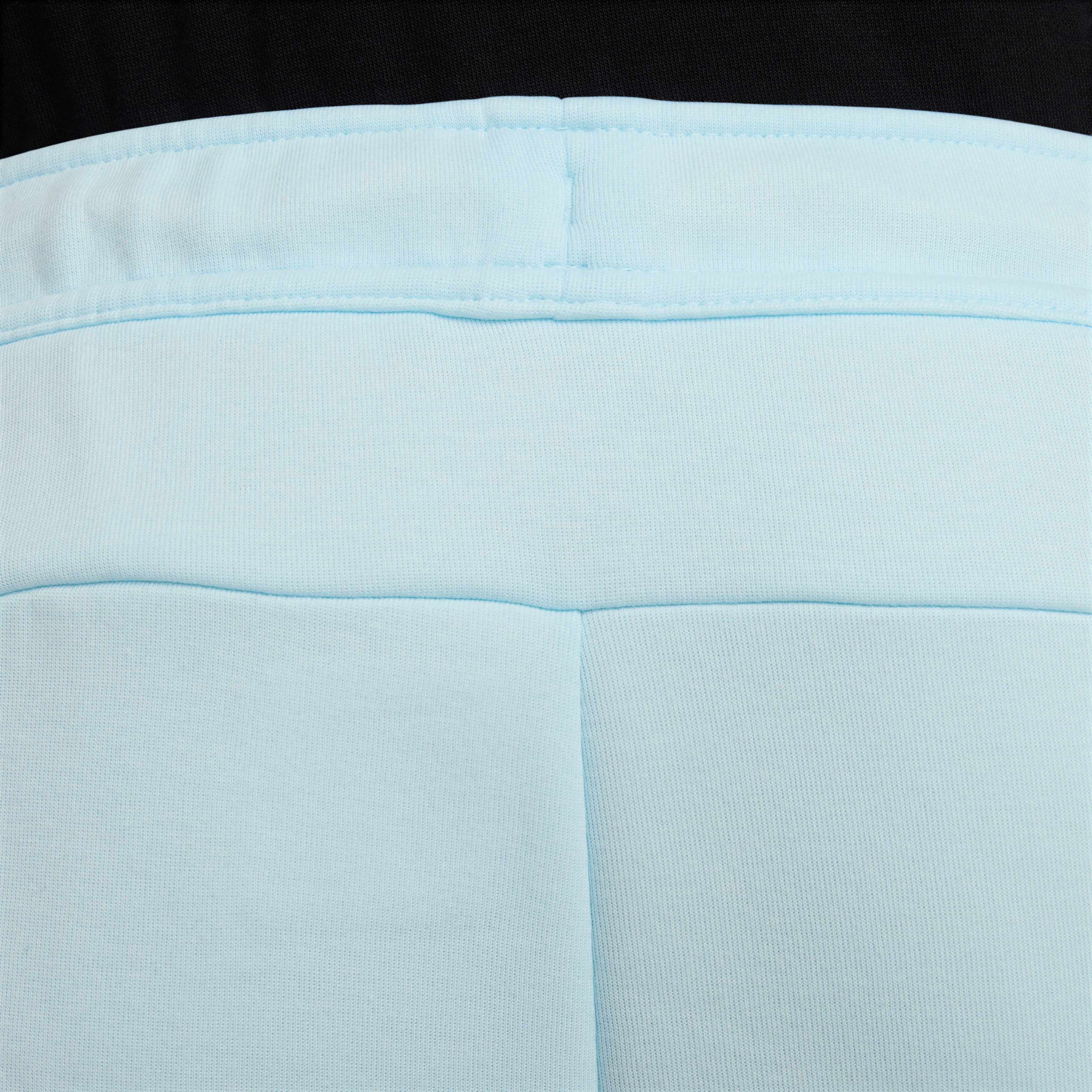 Nike Tech image number 6