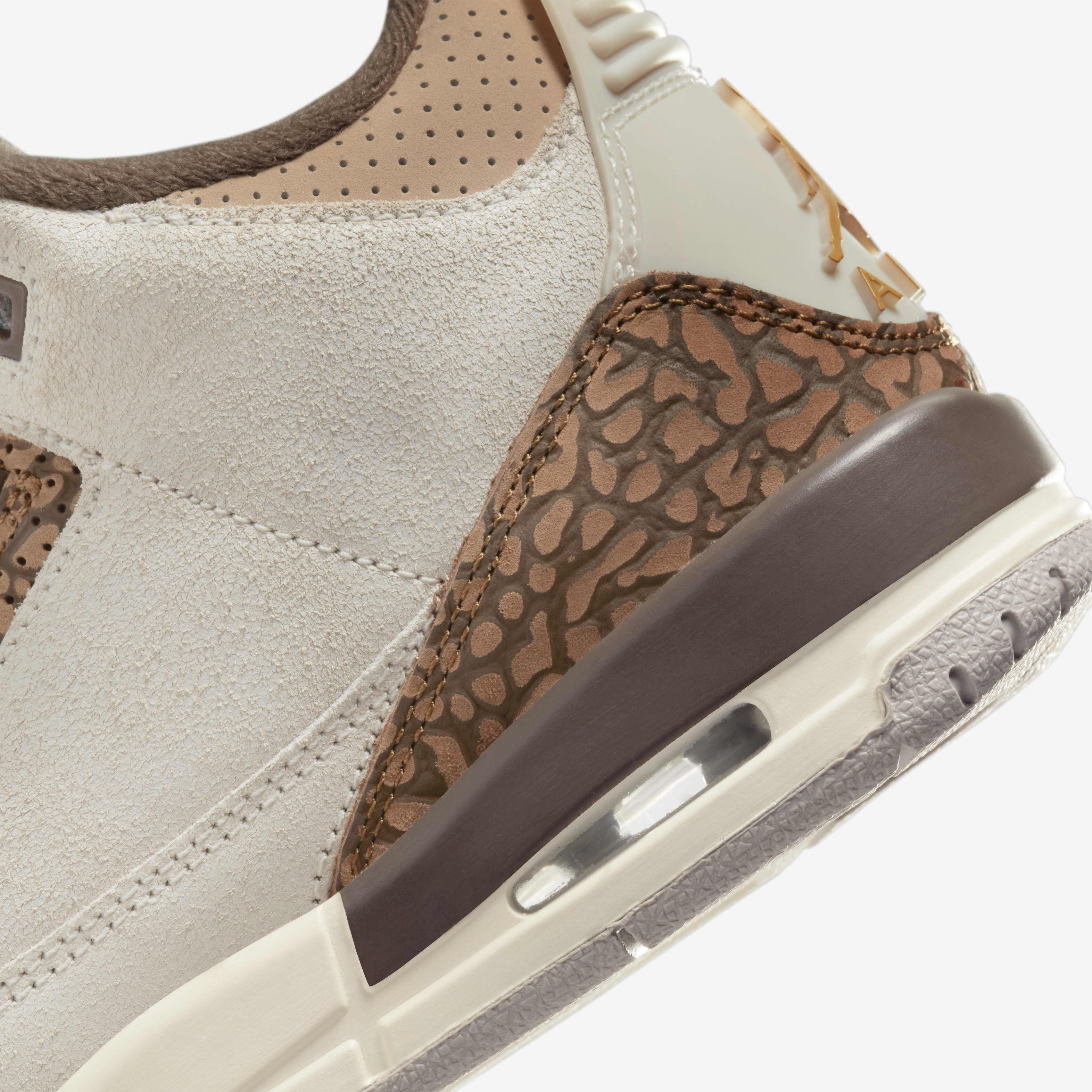 Air Jordan 3 Retro 'Pure Money' image number 7