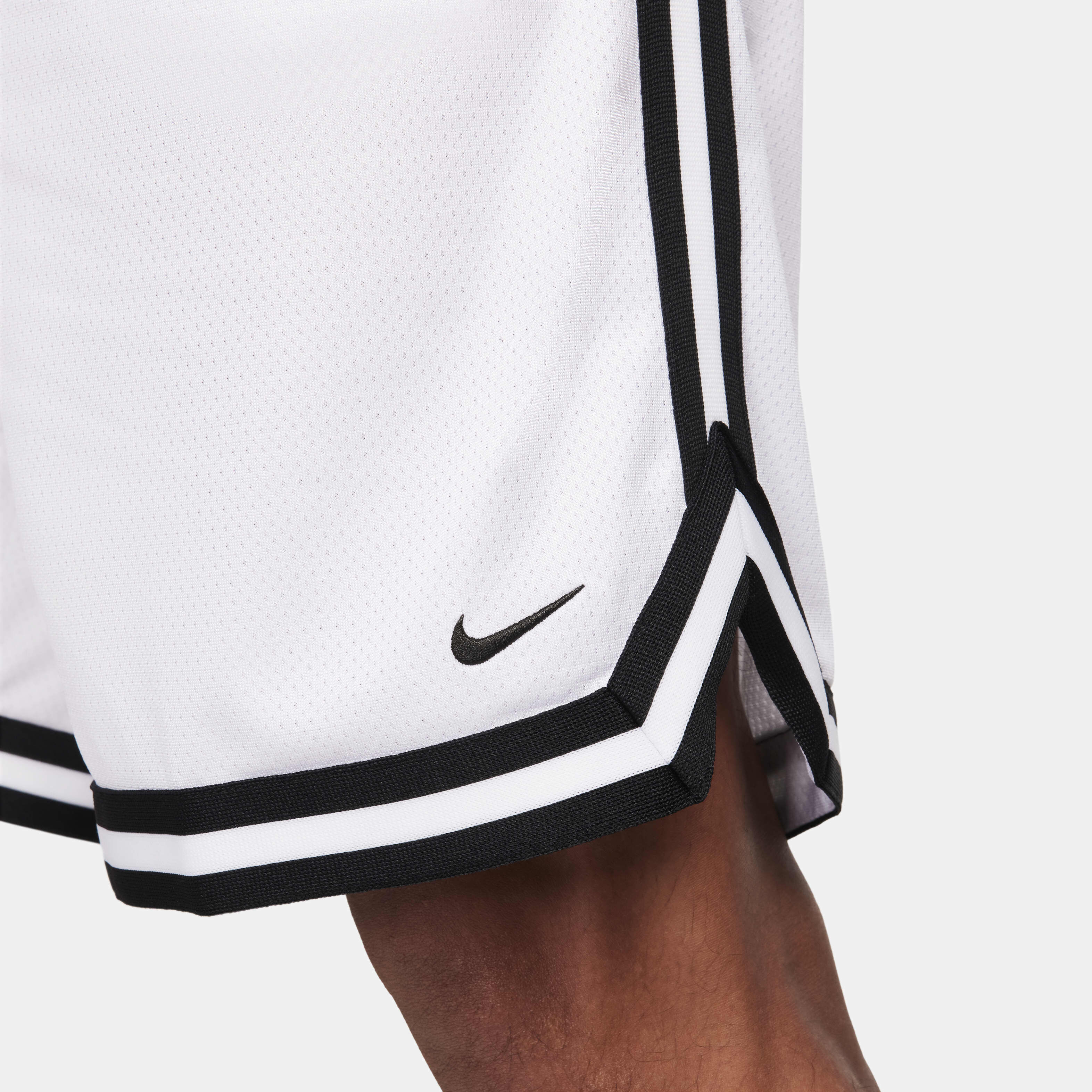 Buy Nike DNA Men s Dri FIT 25.5cm approx. Basketball Shorts Nike Qatar Official
