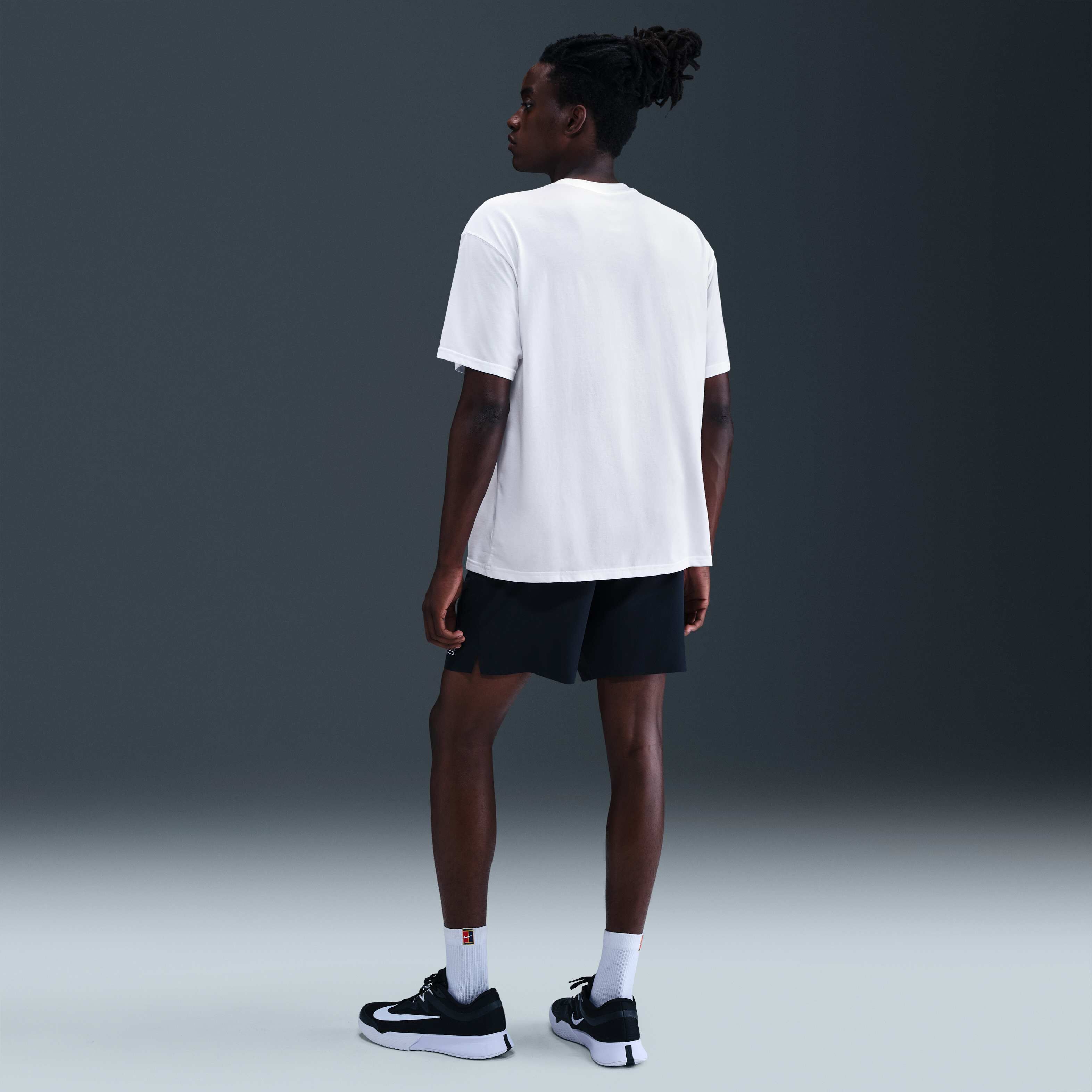 NikeCourt image number 4