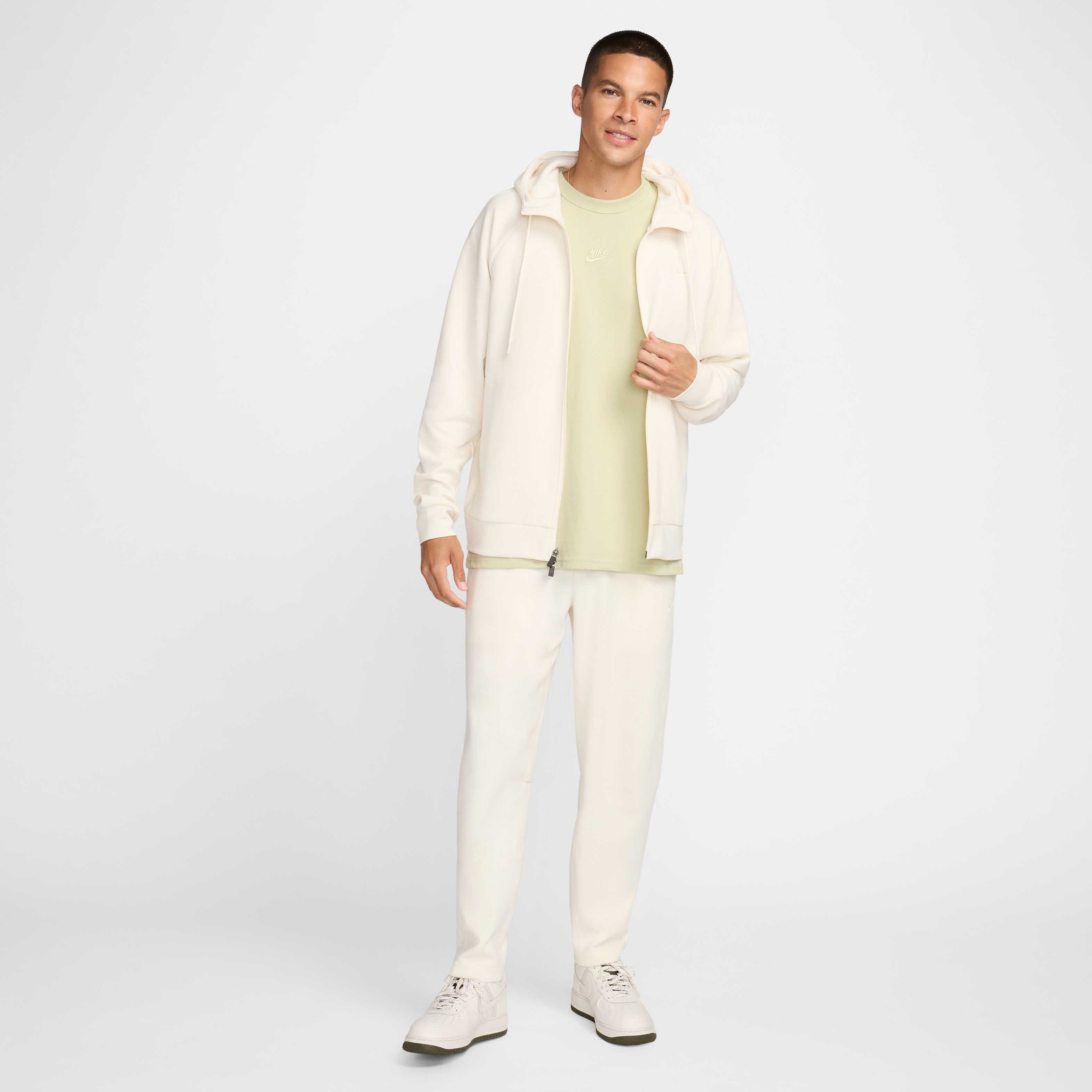 Nike Primary Fleece image number 9