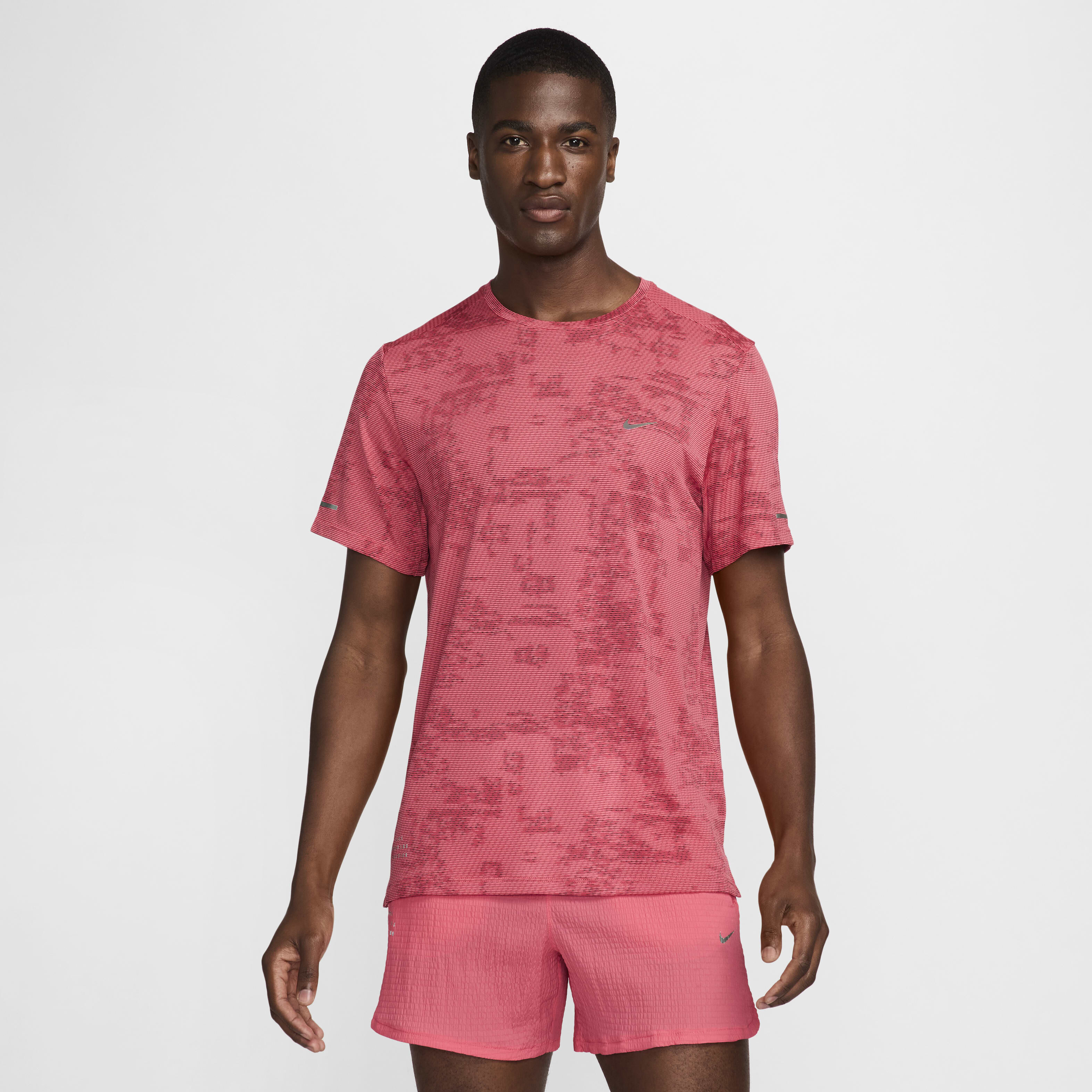 Nike red running top deals