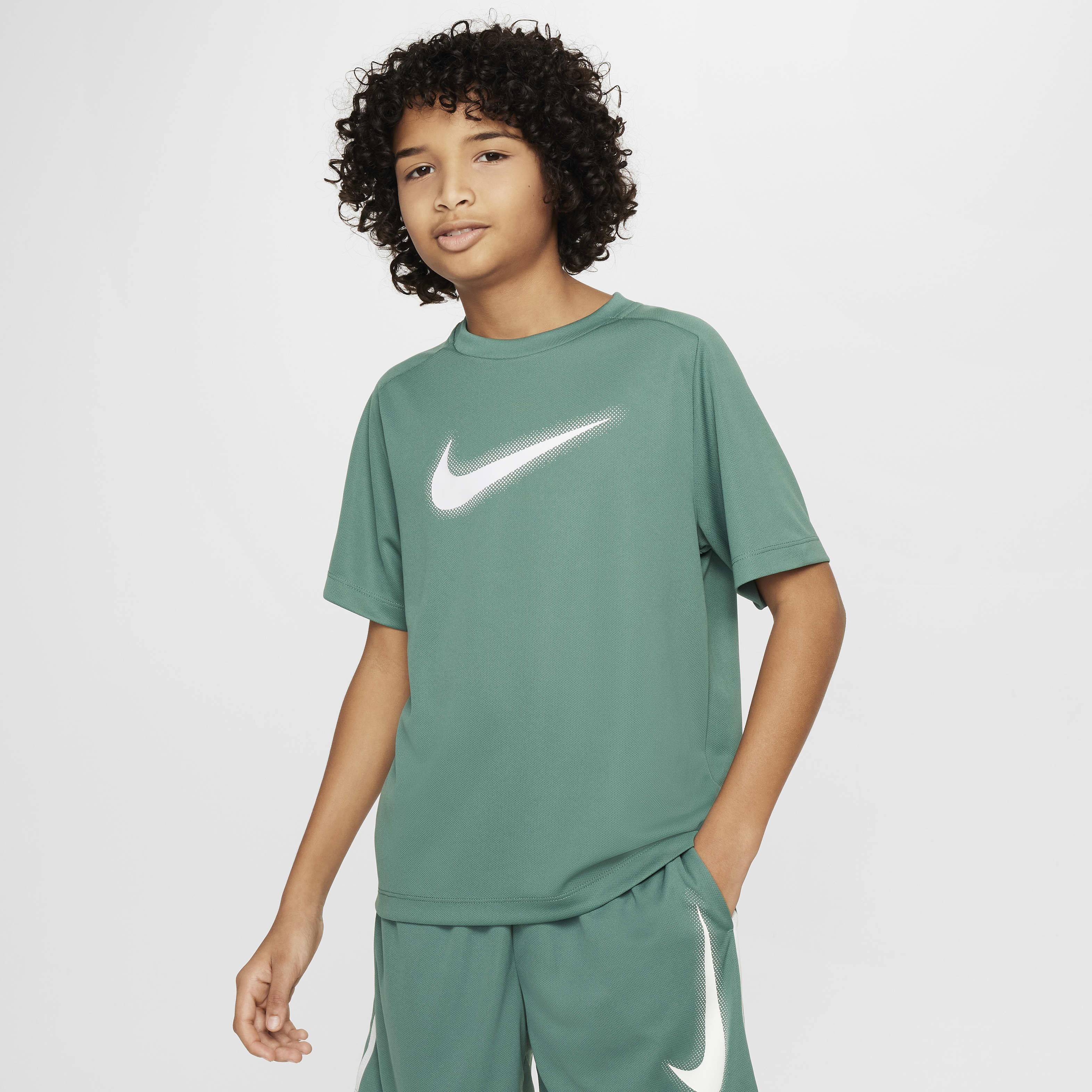 نايكي مالتي image number 0