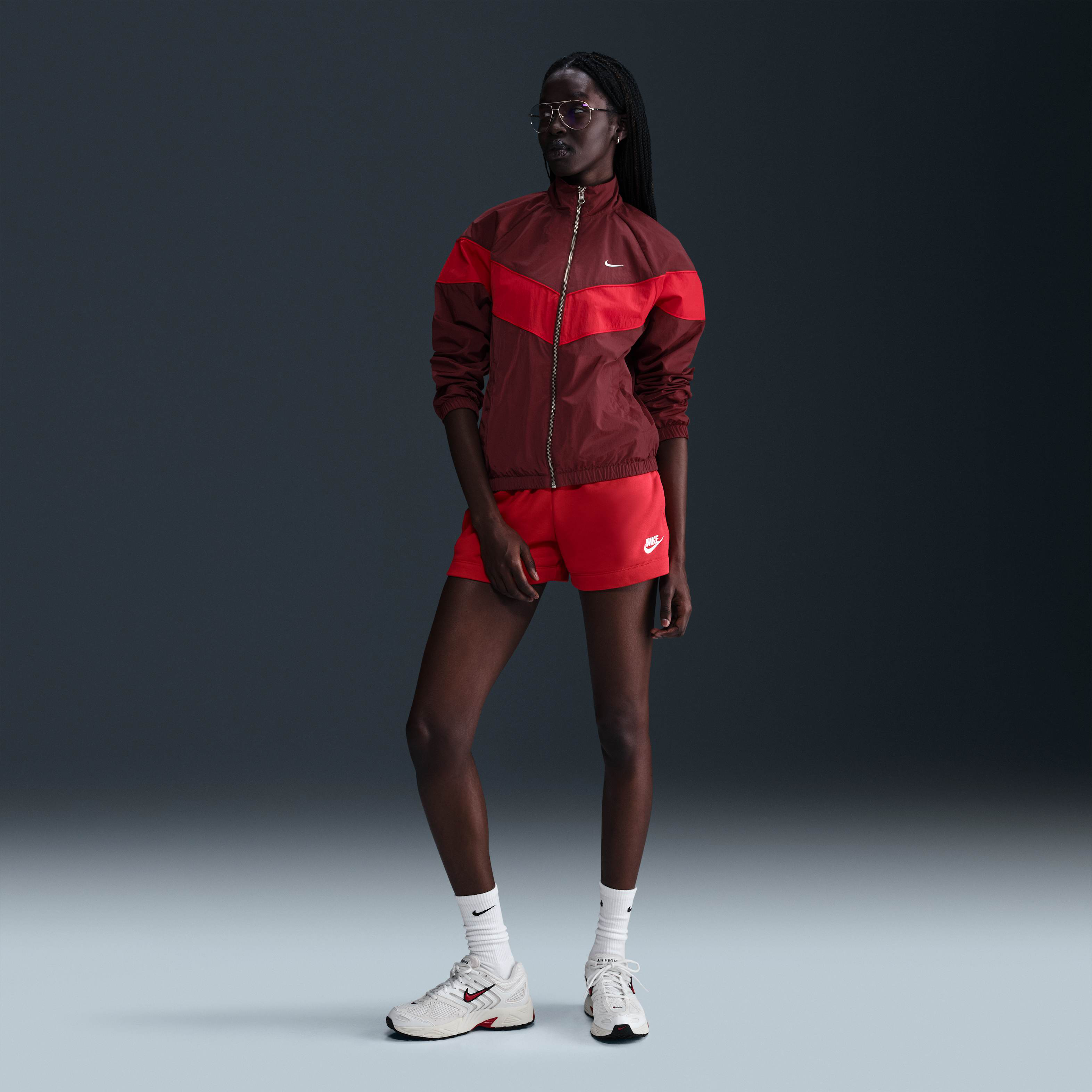 Nike Windrunner image number 3