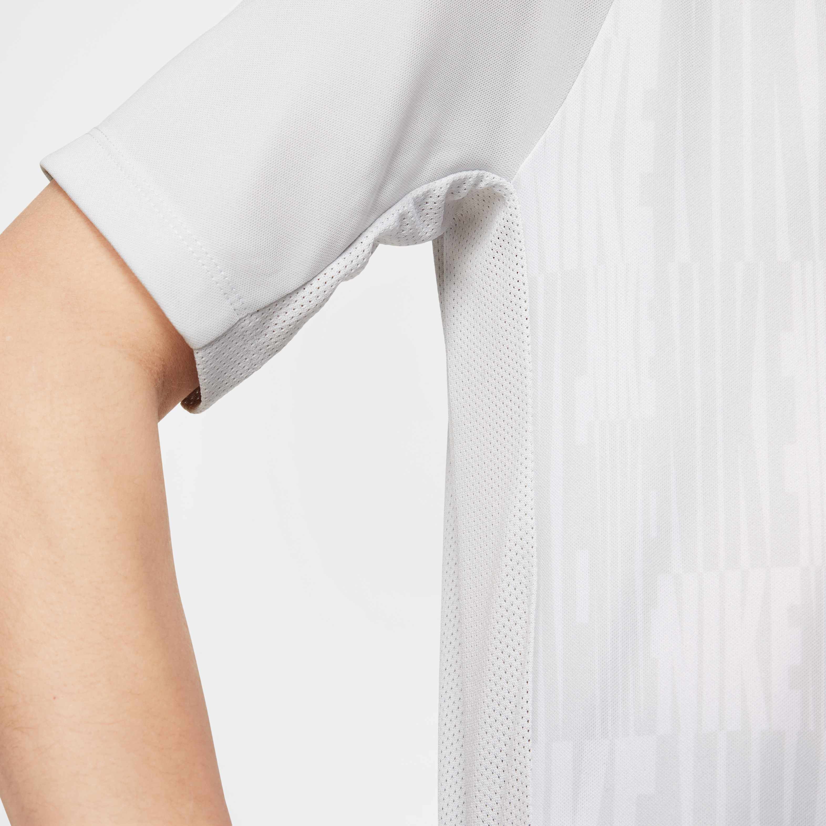 Nike Academy image number 4