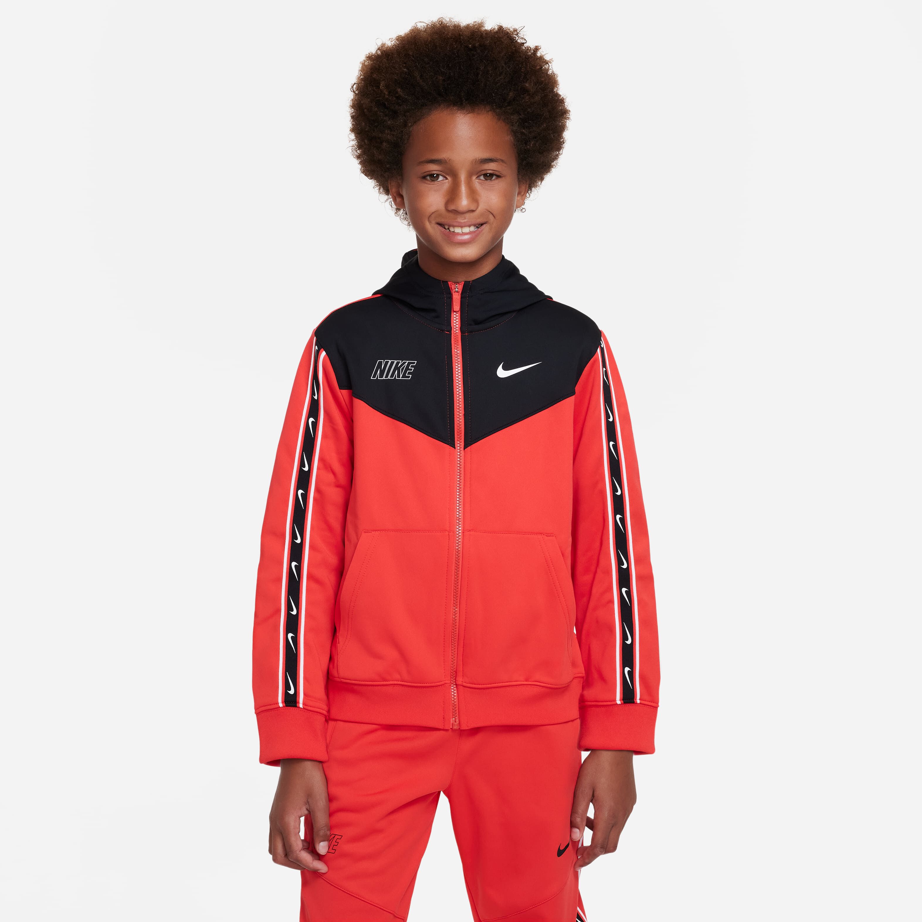 Nike Sportswear Repeat image number 0