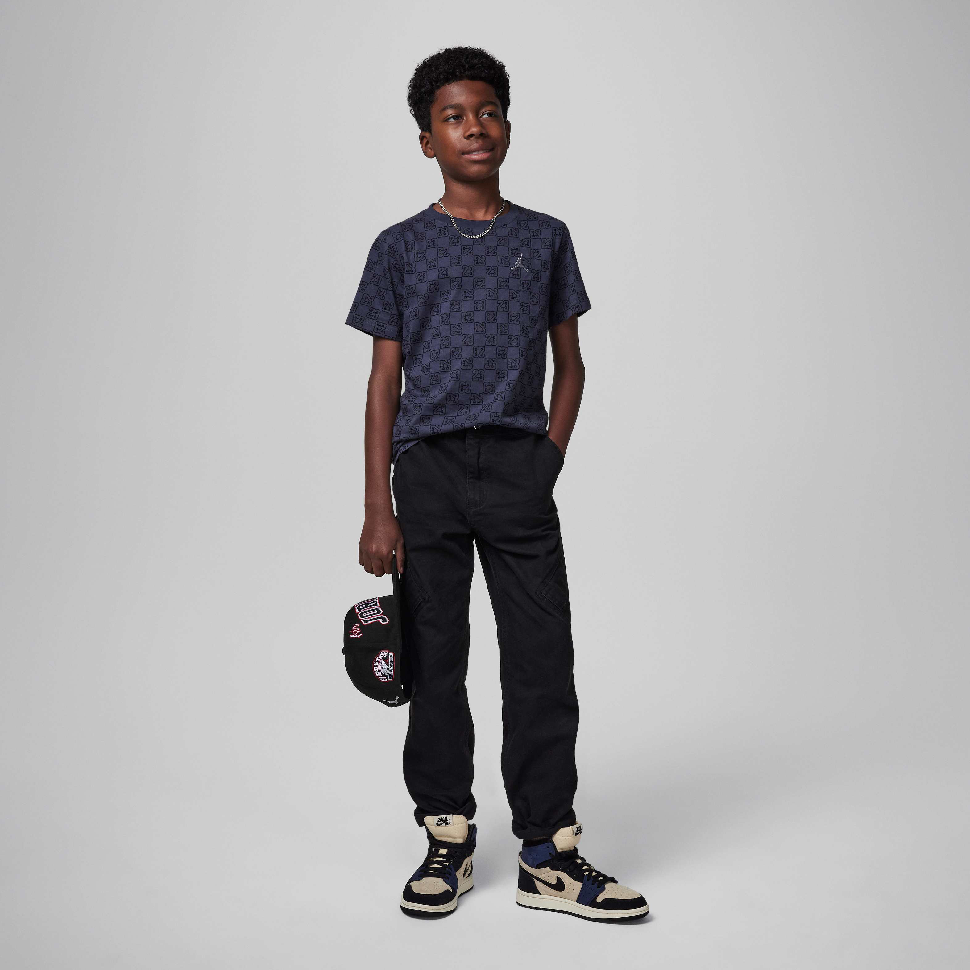 Jordan image number 3