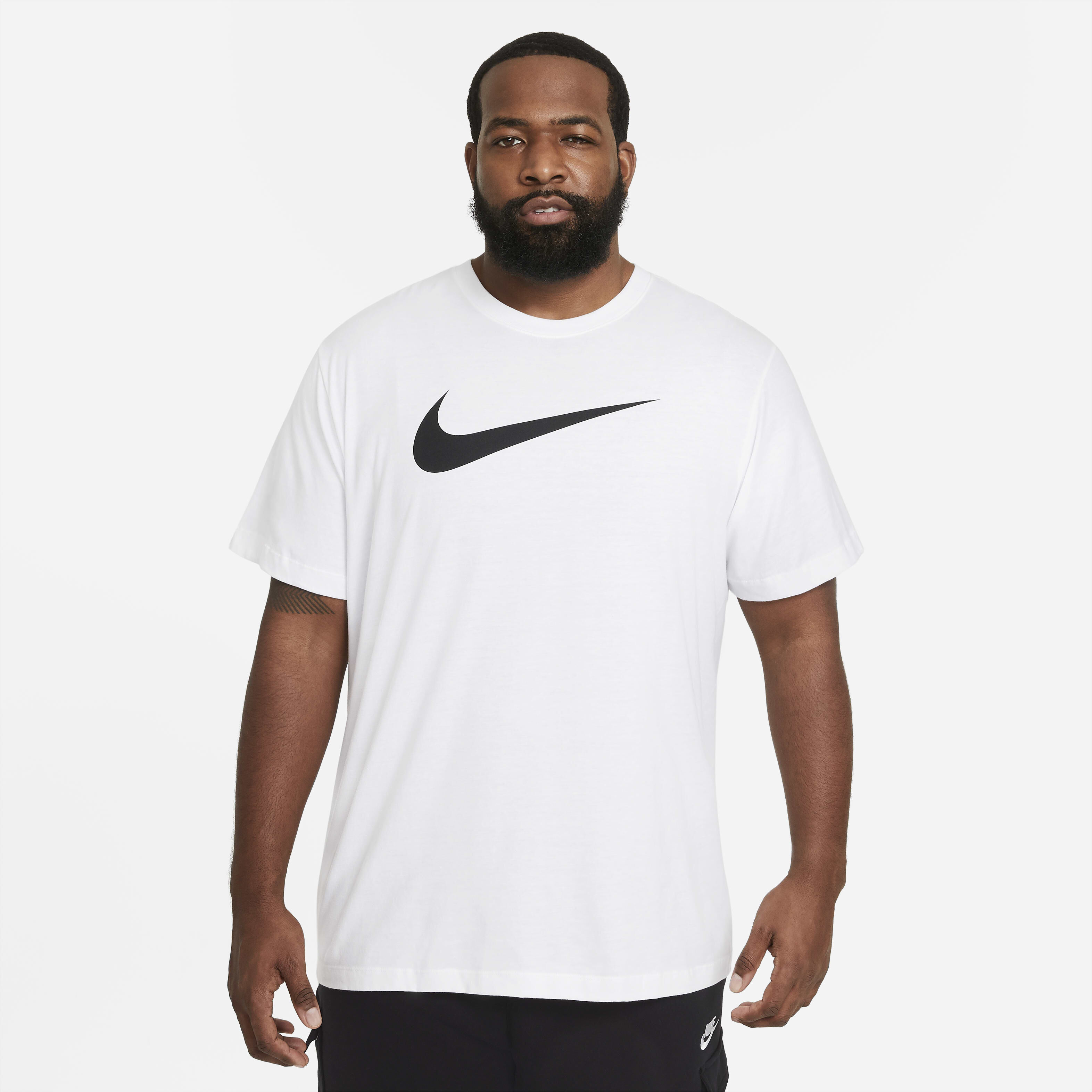 Nike mini swoosh t shirt clearance
