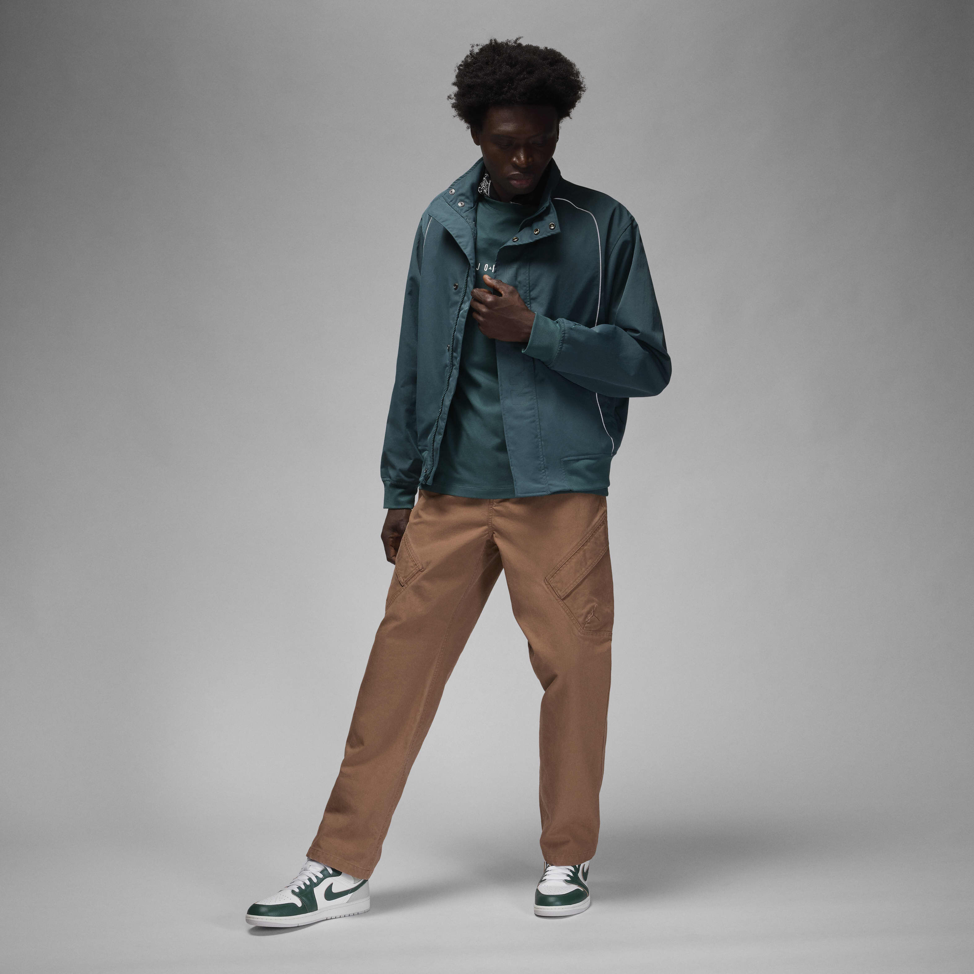 اير جوردن 1 ميد SE image number 8