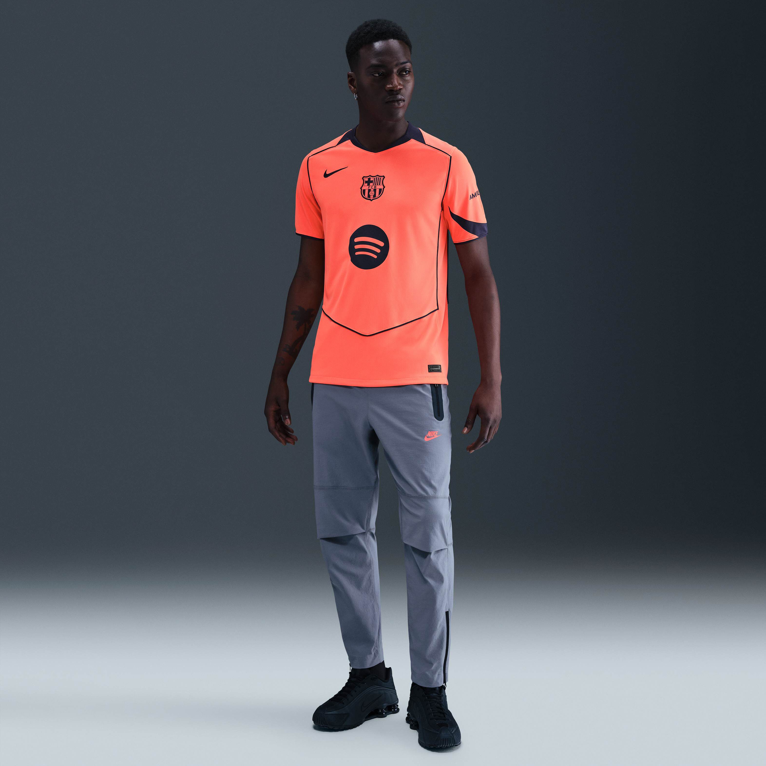 FC Barcelona ゲームジャージ(2025~26)M Nike FC Barcelona 2025/26 Men's Stadium Home Jersey | Soccer