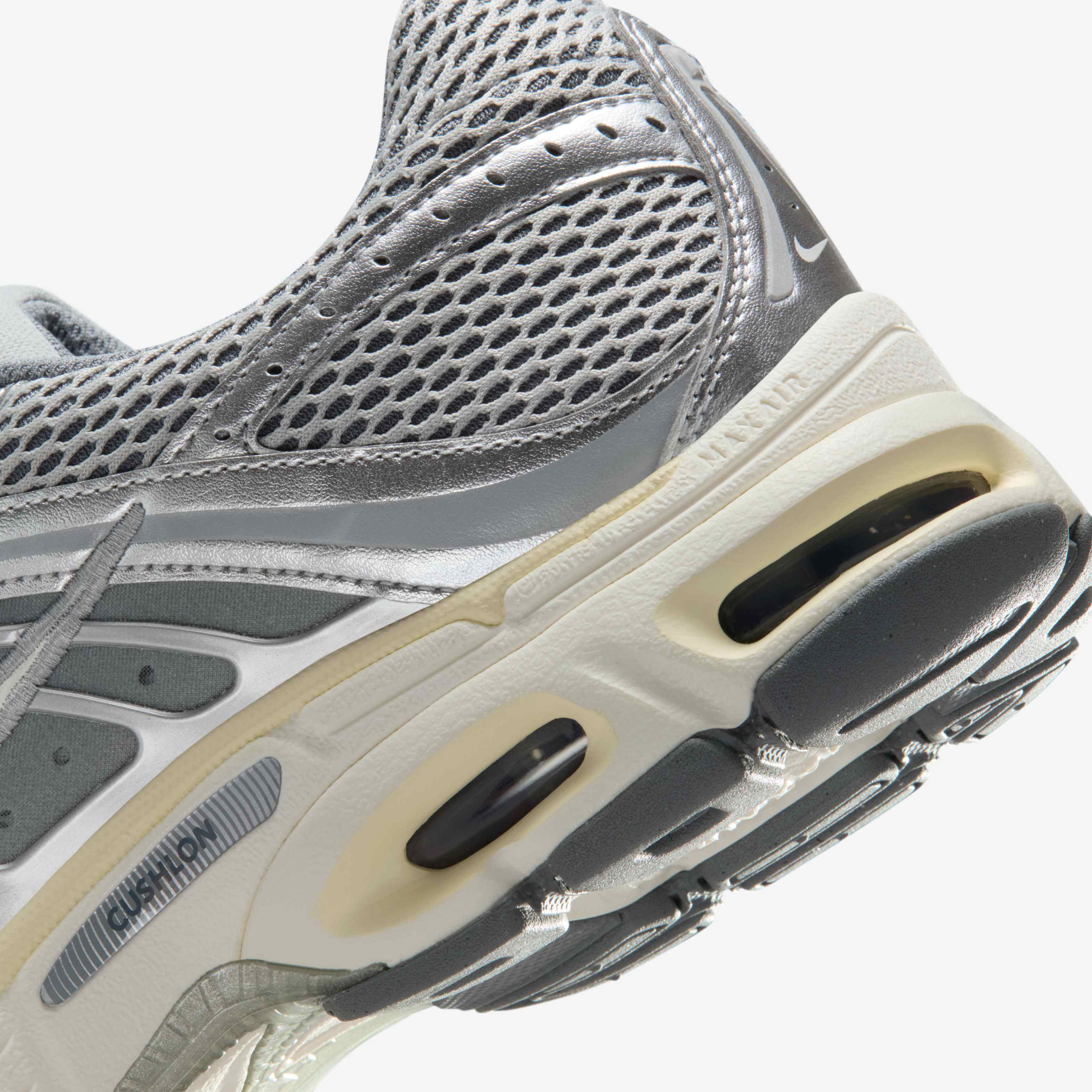 Nike Air Max Moto 2K image number 7