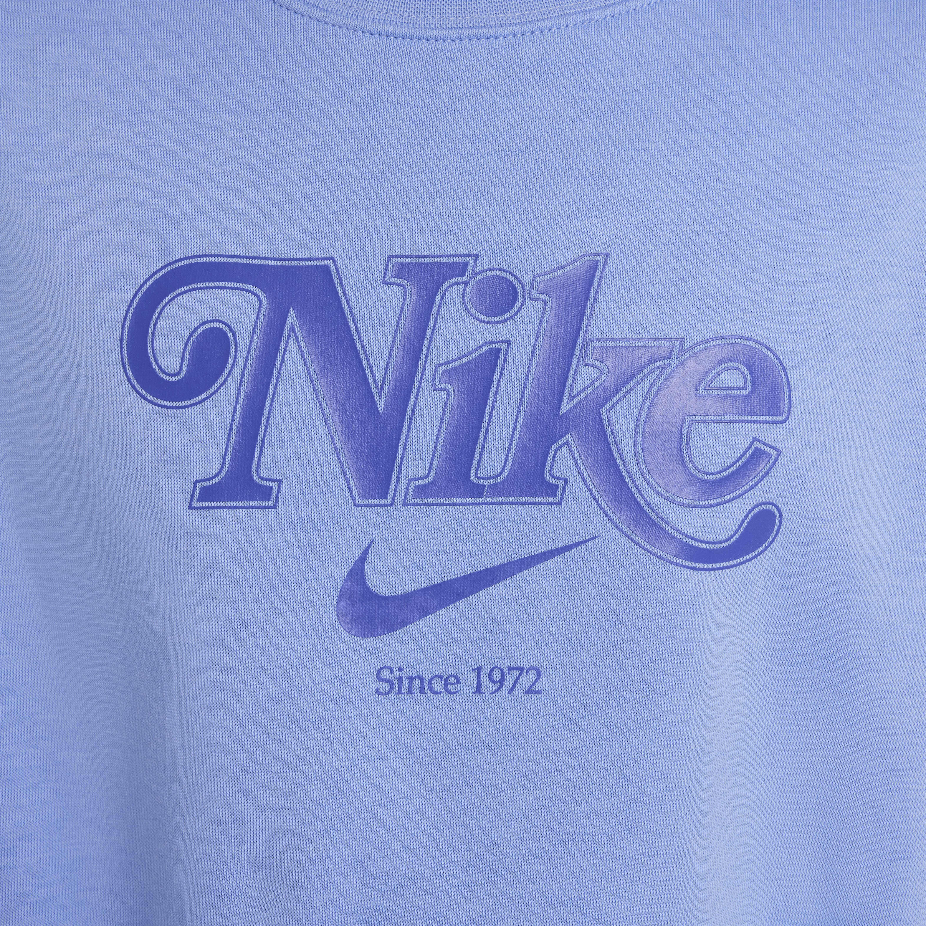 Vintage nike sweatshirt girls 2025