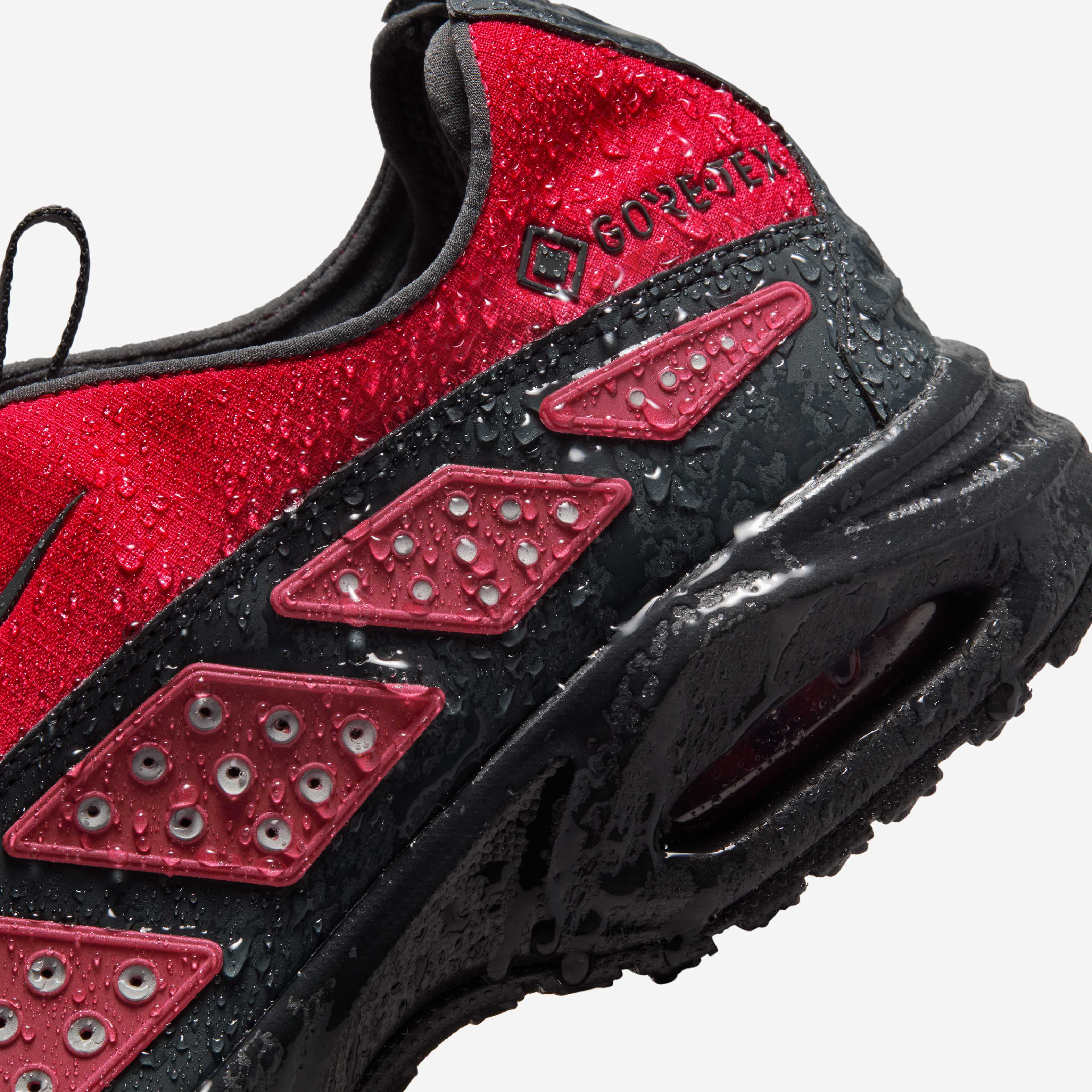 نايكي اير ماكس SNDR GTX image number 10