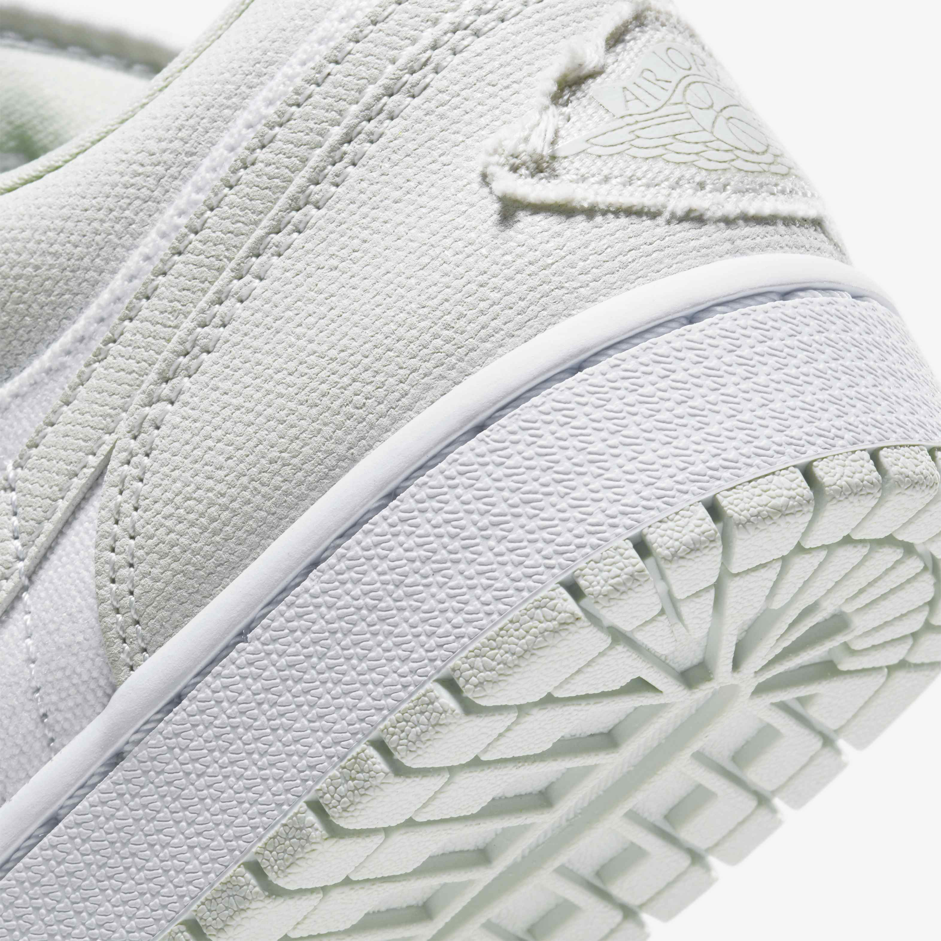 Air Jordan 1 Low image number 7