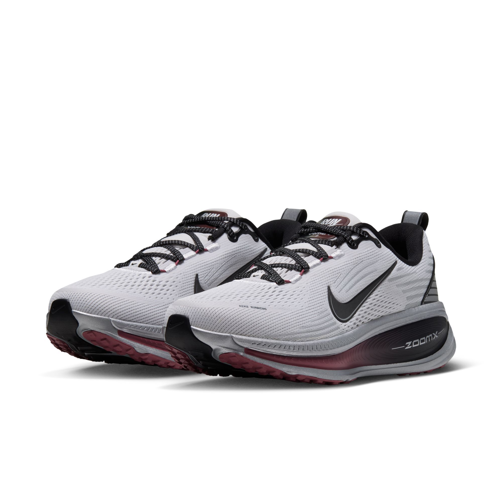 Nike Vomero 18  image number 2