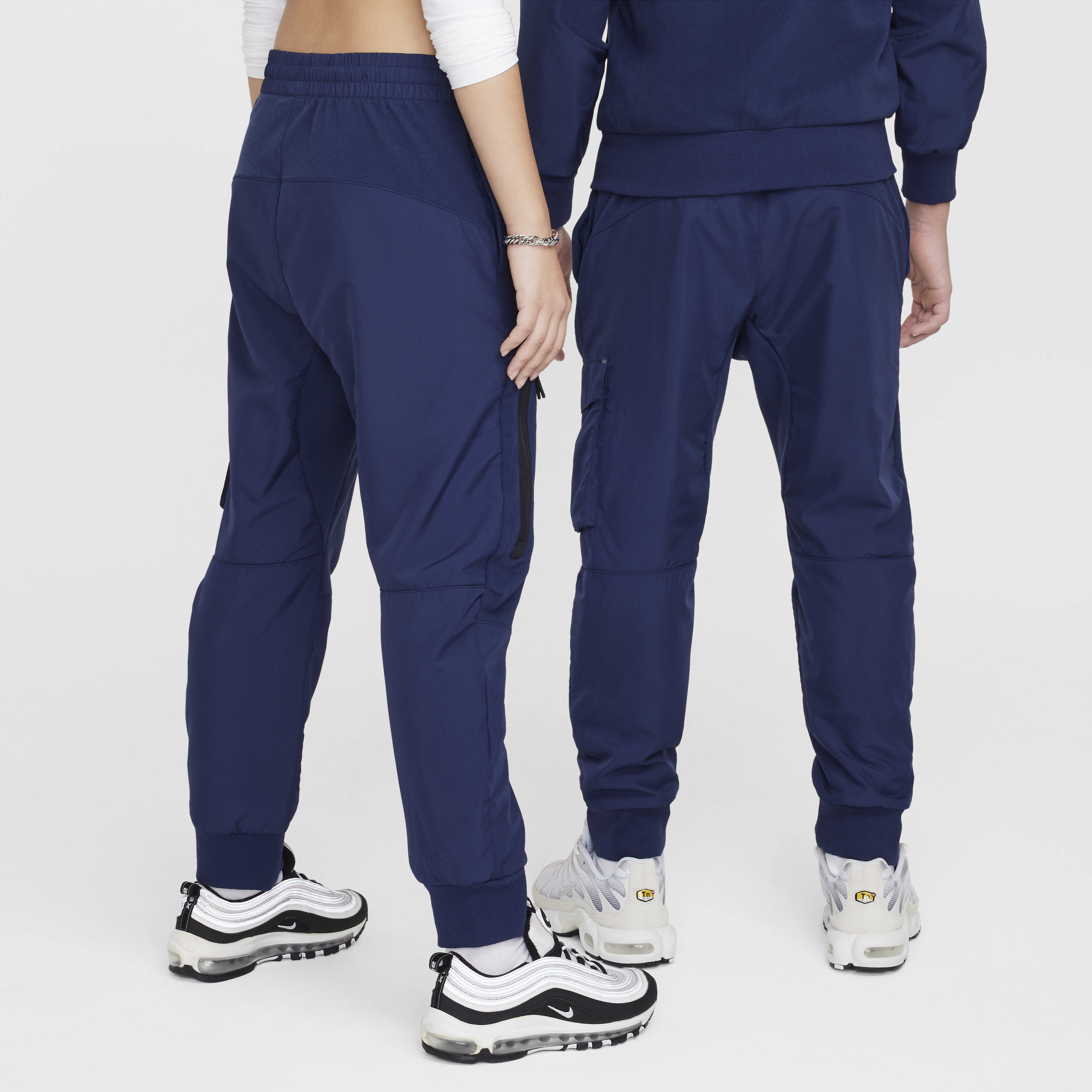 نايكي سبورتسوير سيتي يوتيليتي ايزي أون image number 1