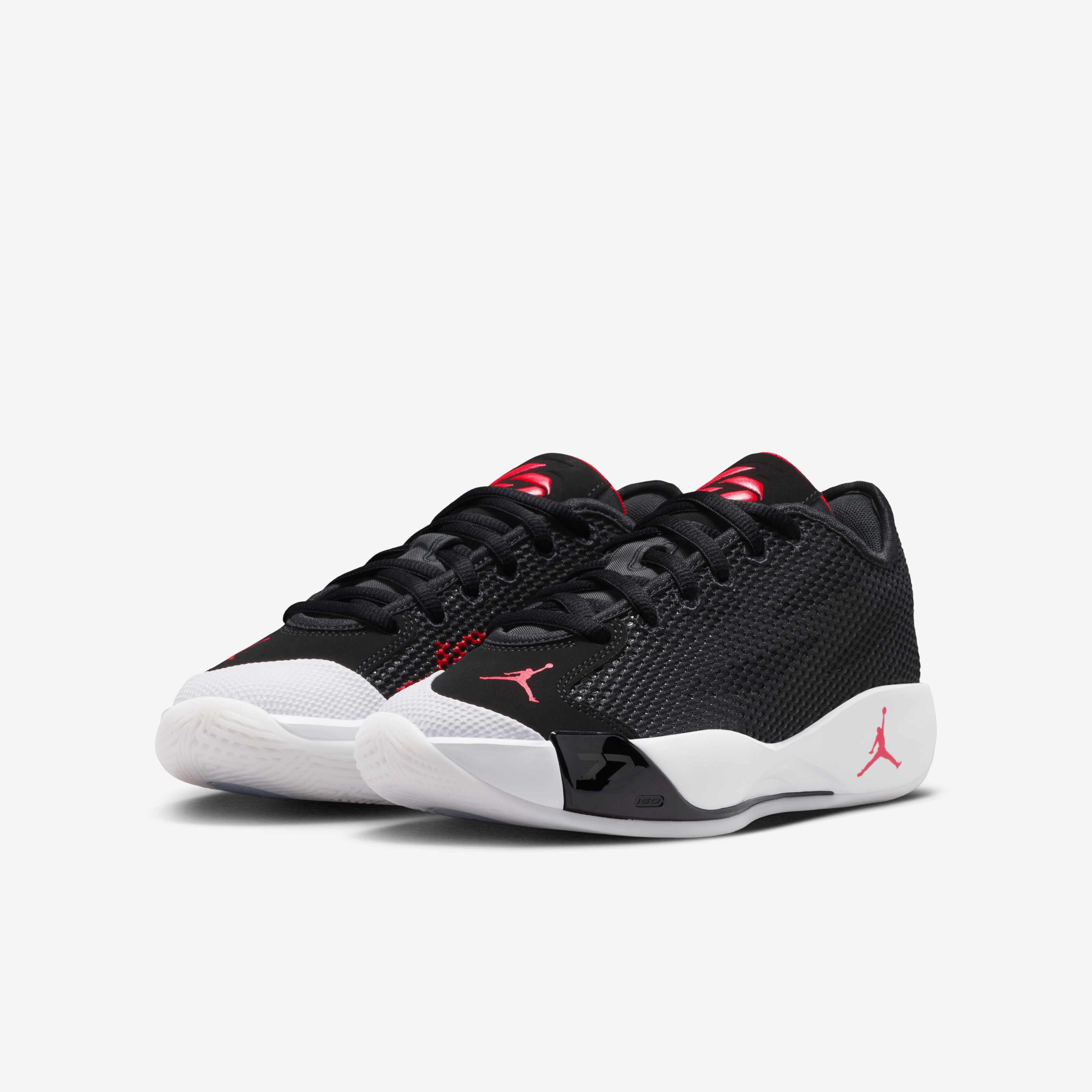 Luka 77 'Chili Red' image number 4