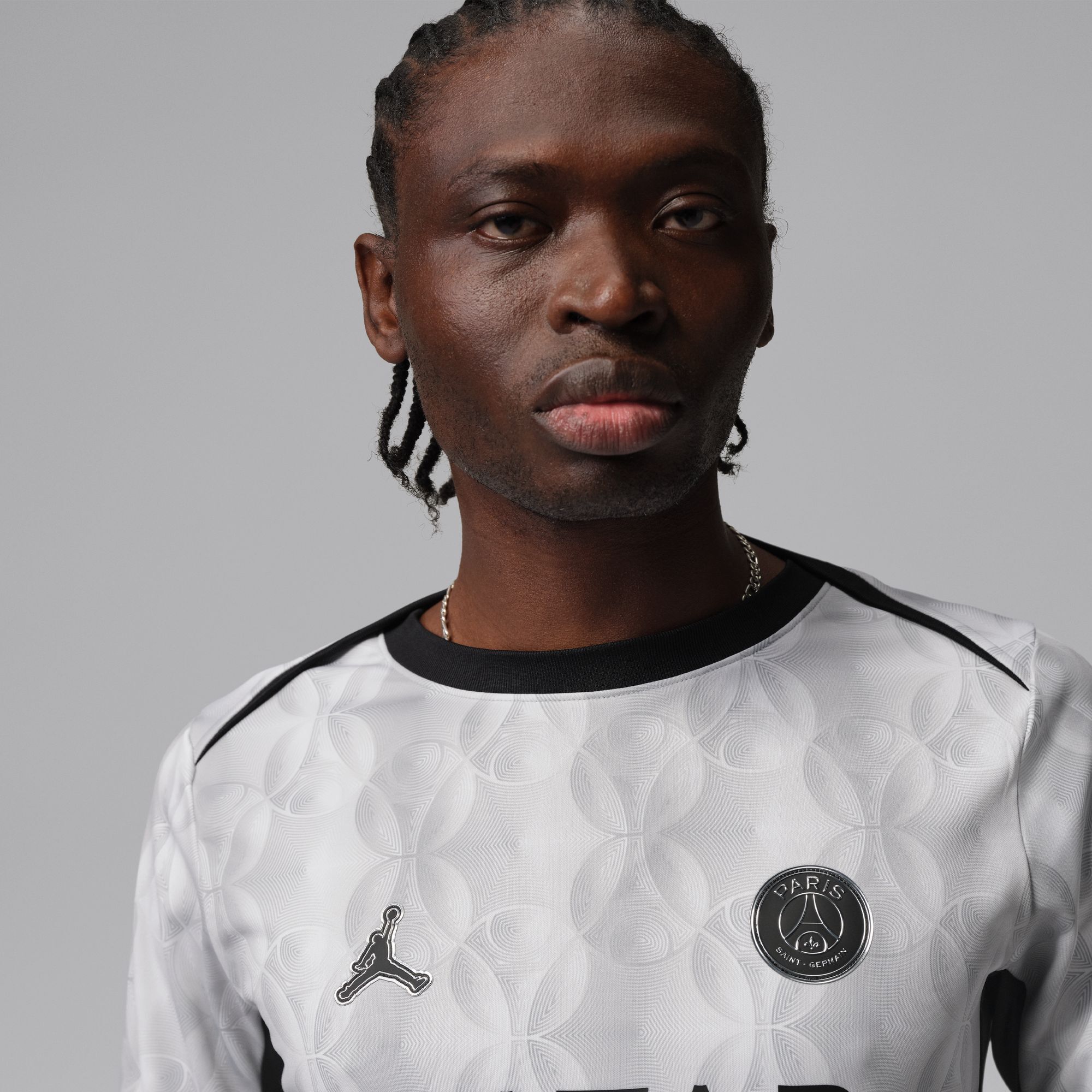 Paris Saint-Germain Academy Pro Night Edition image number 1