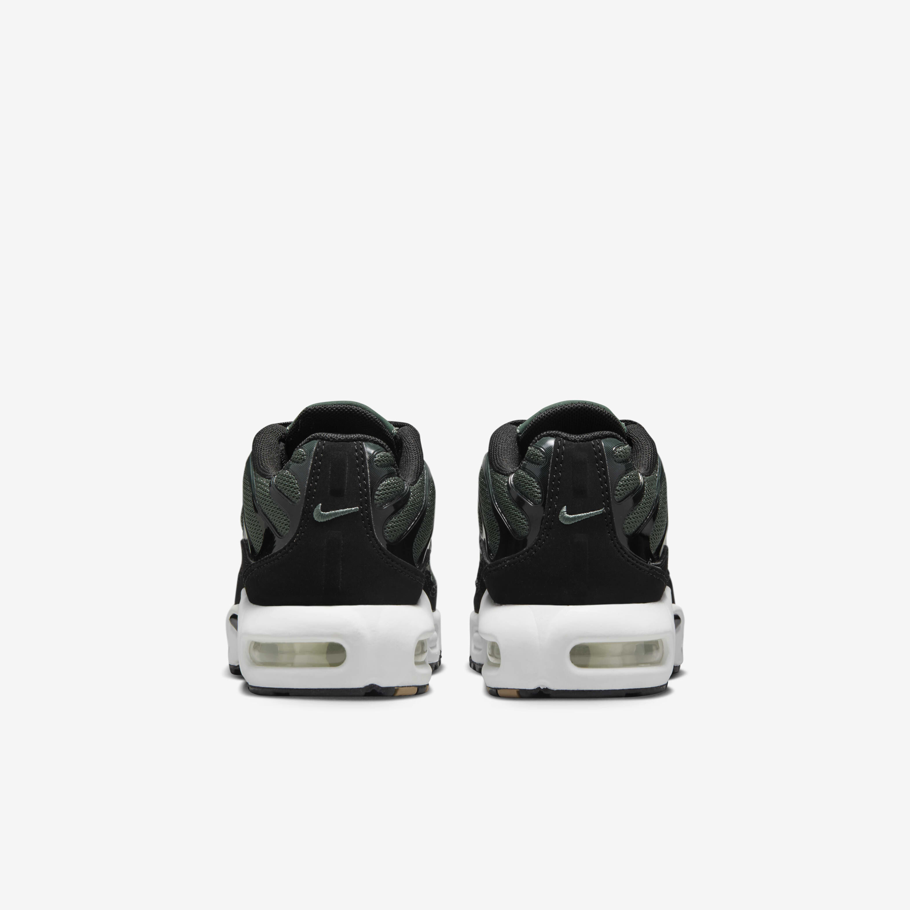 Nike Air Max Plus image number 5