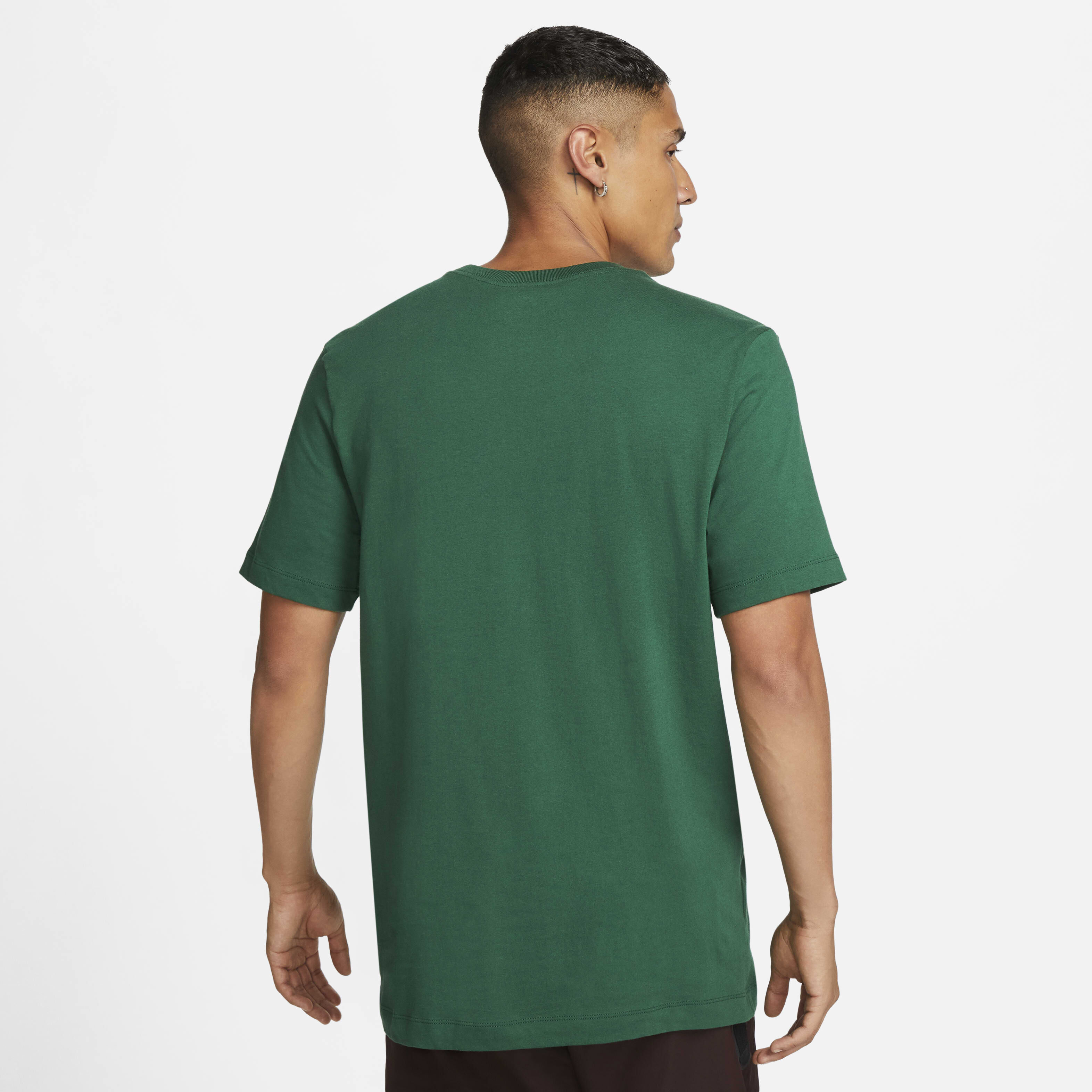 نايكي سبورتسوير كلوب image number 1