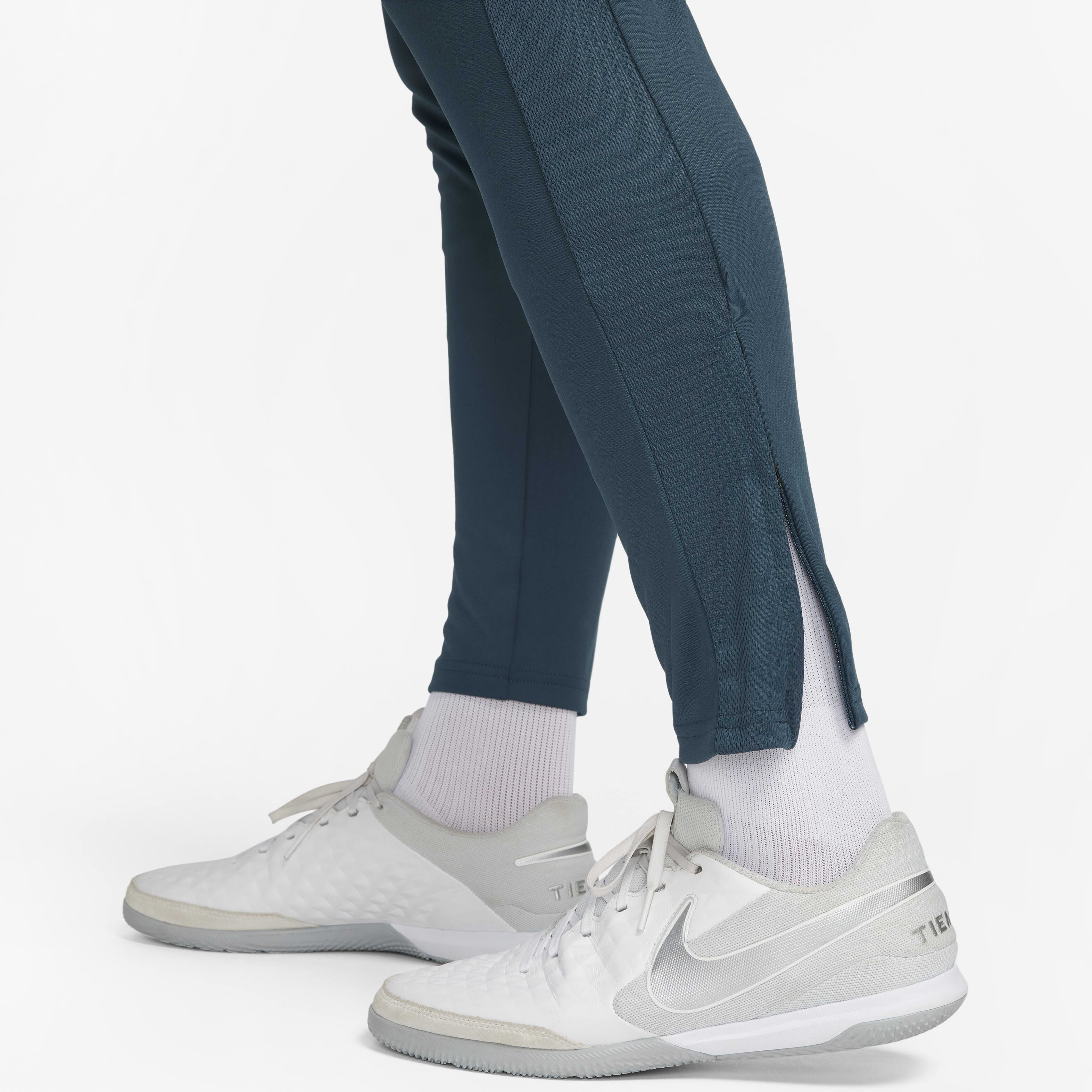 Nike Dri-FIT Academy image number 5