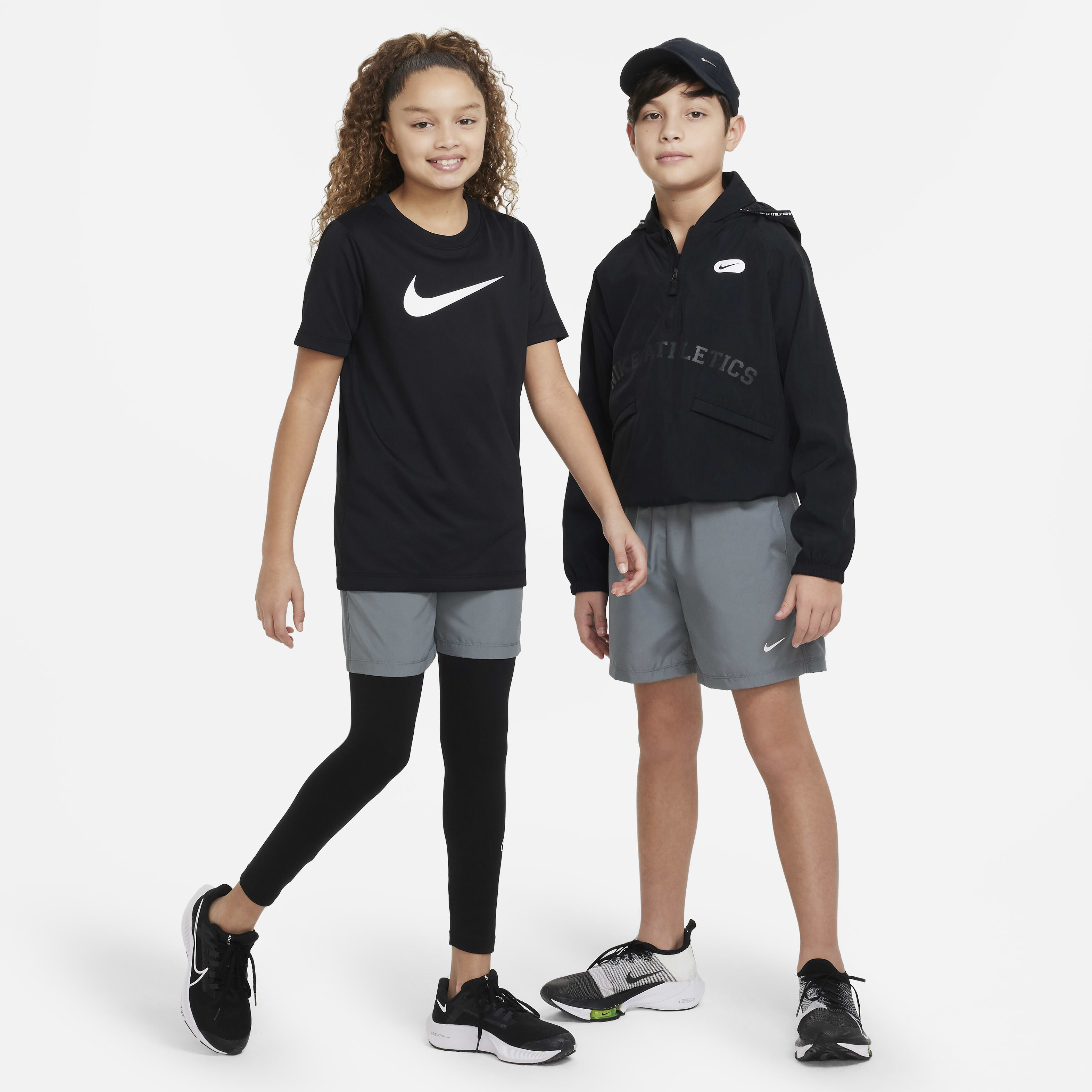 نايكي ملتي image number 6