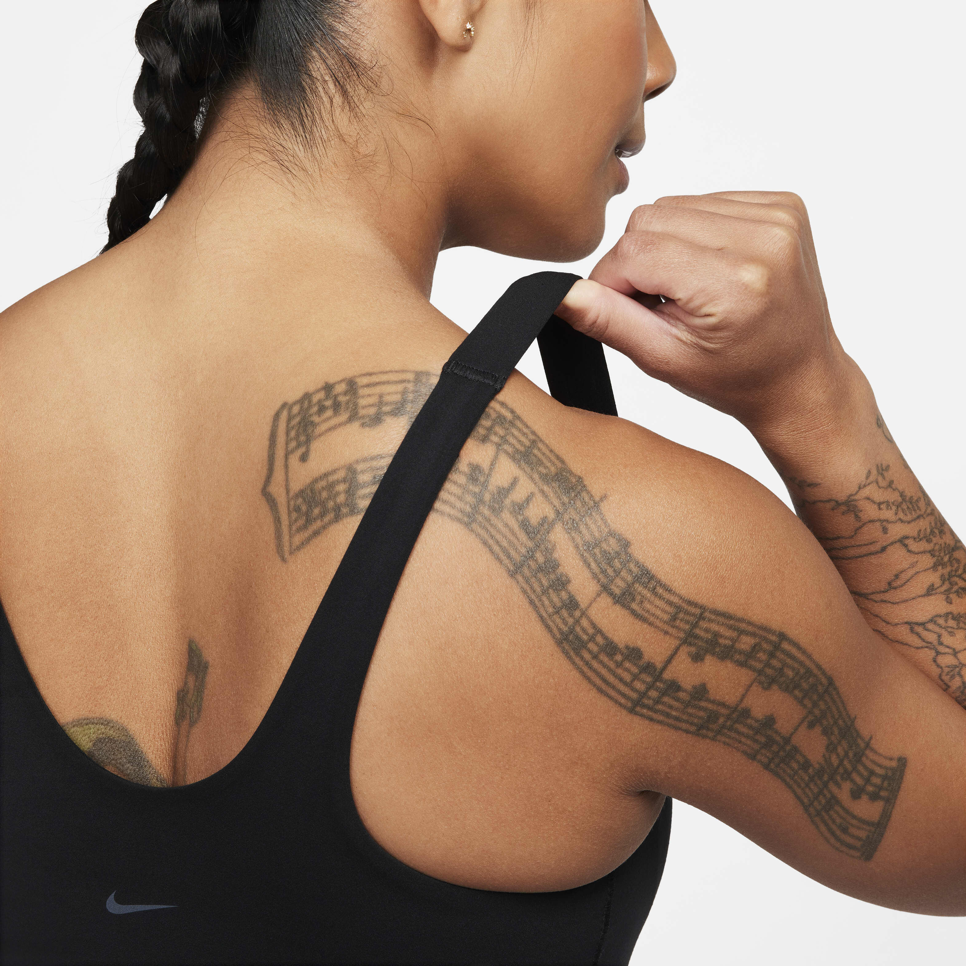 نايكي اليت image number 5