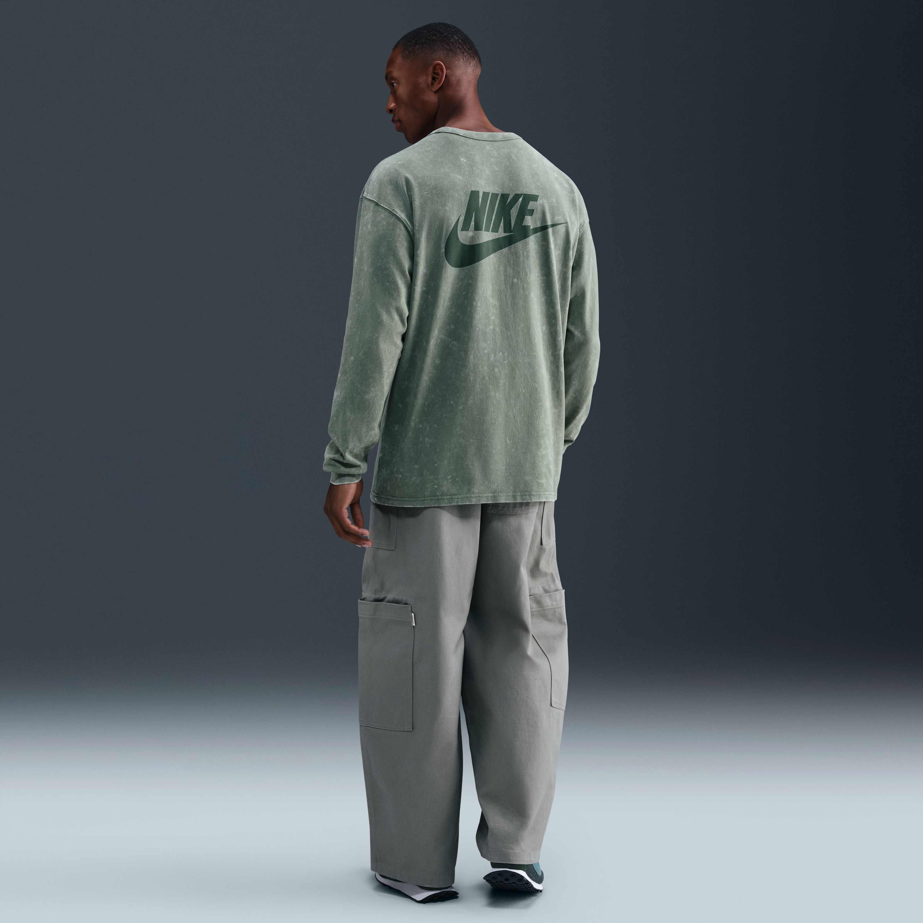 Nike Sportswear Premium Essentials image number 4