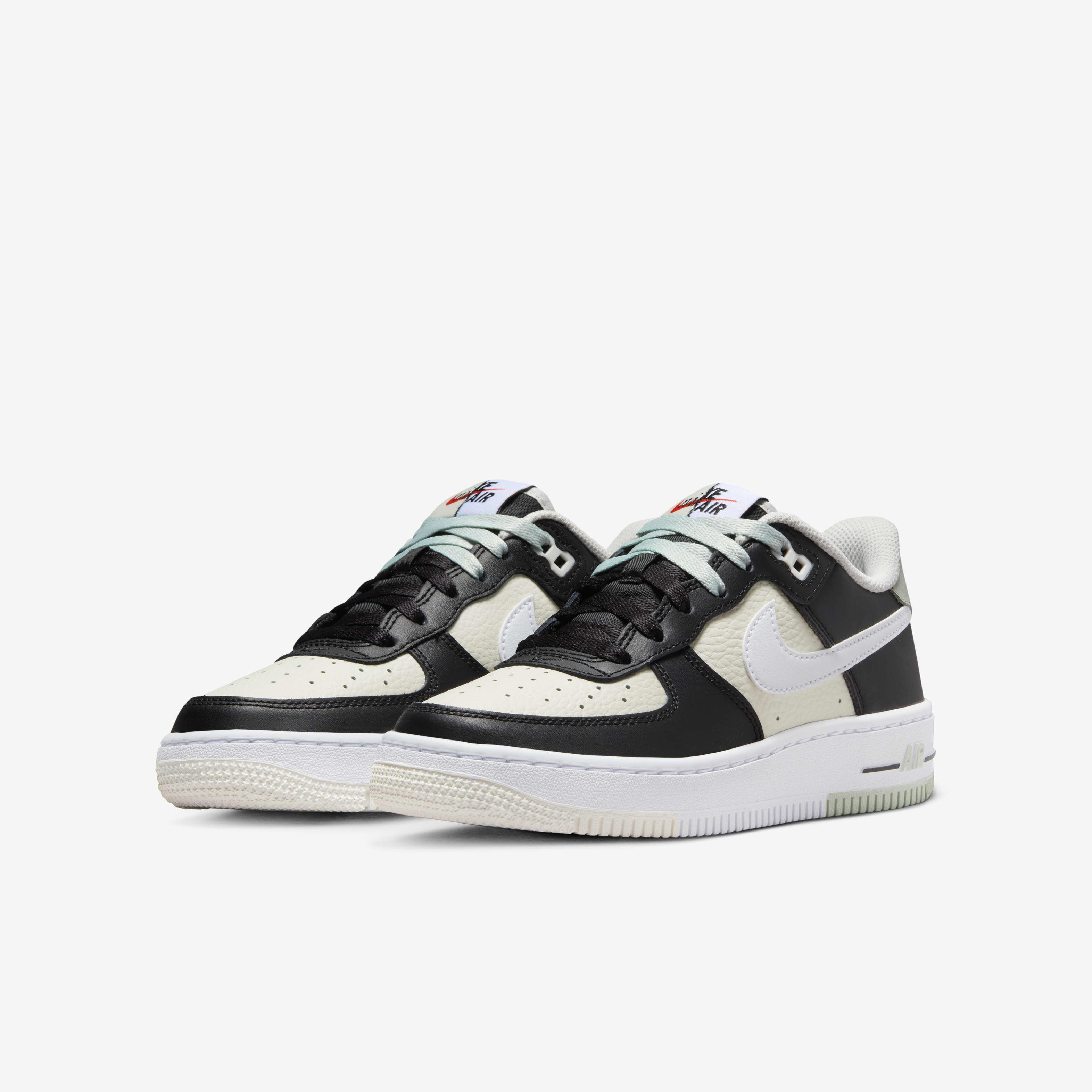 Nike Air Force 1 LV8 image number 4