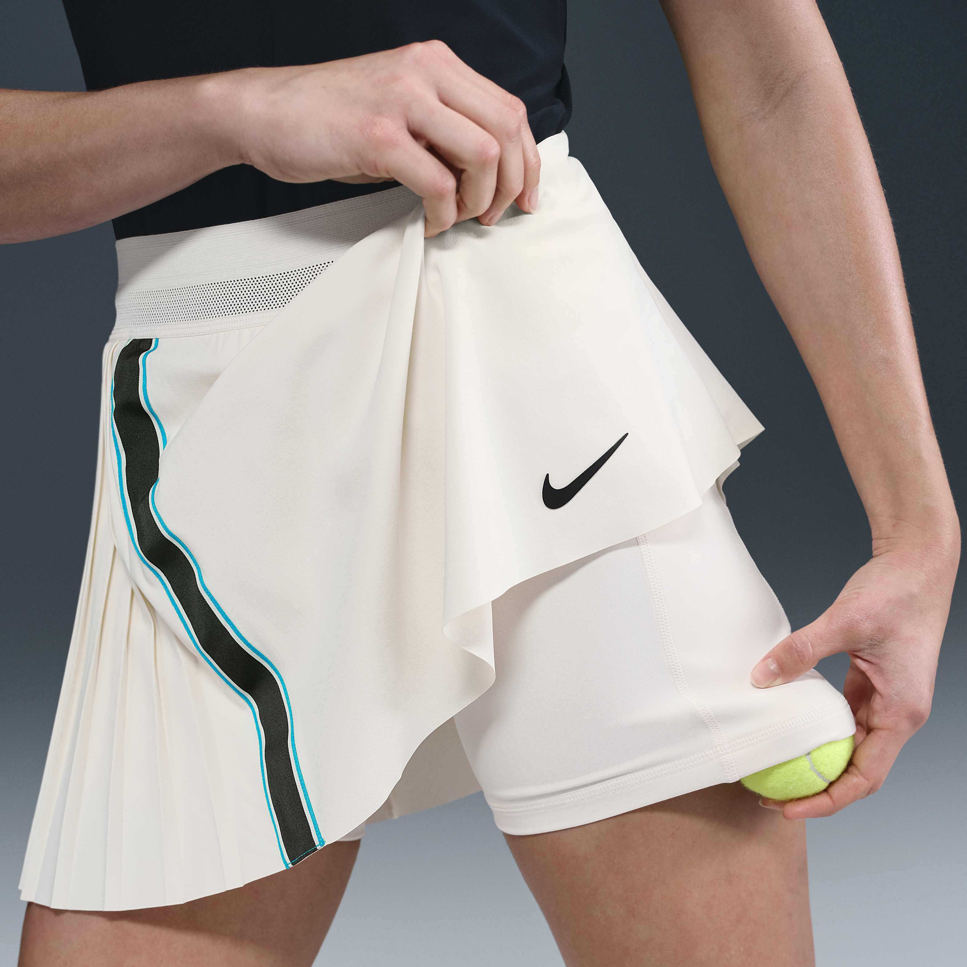 NikeCourt Slam image number 5