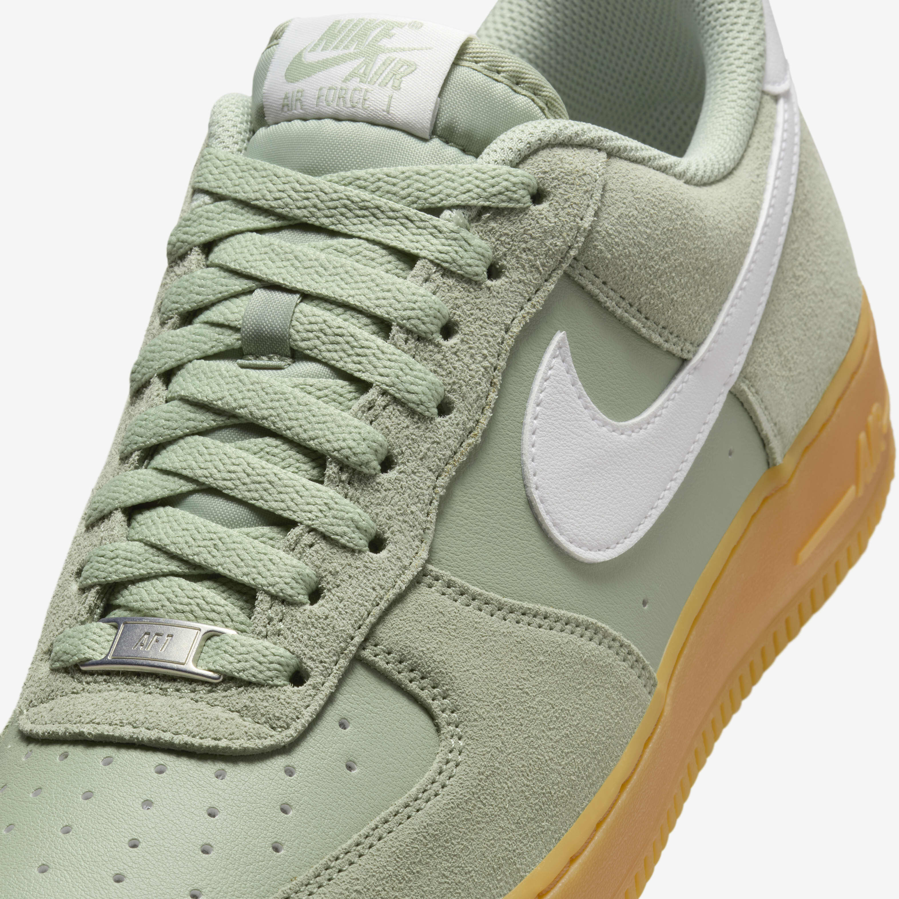 Buy Nike Air Force 1 07 LV8 Men s Shoes Nike Qatar Official