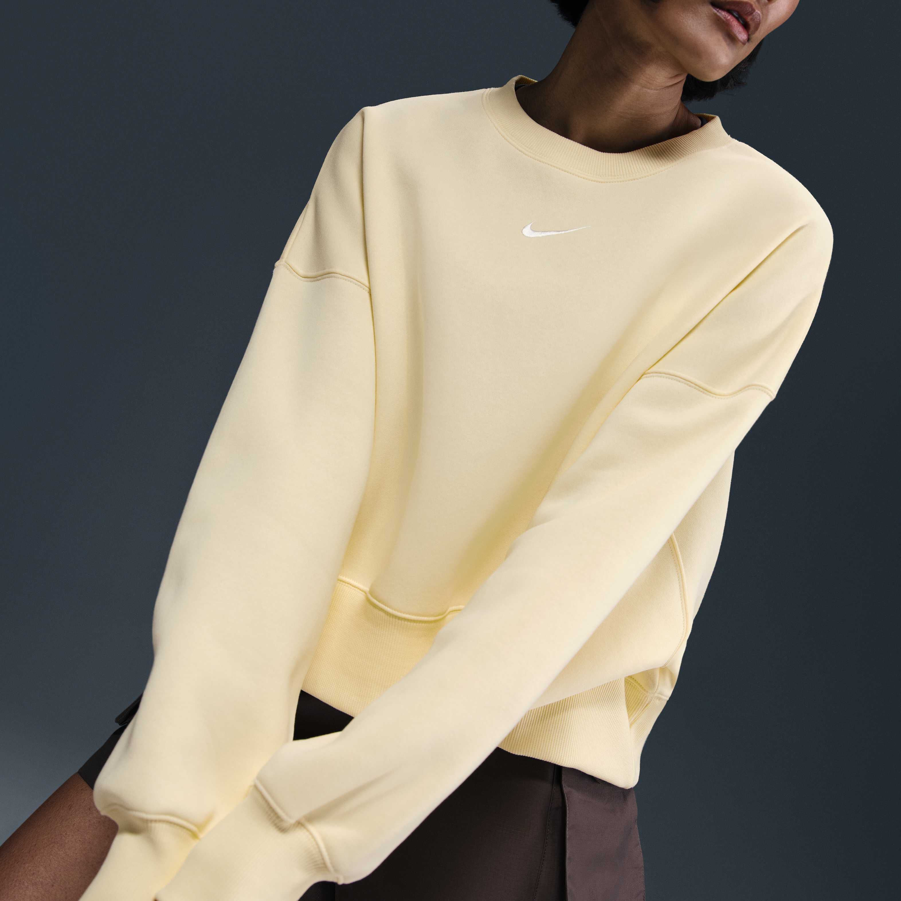 yellow nike crew neck