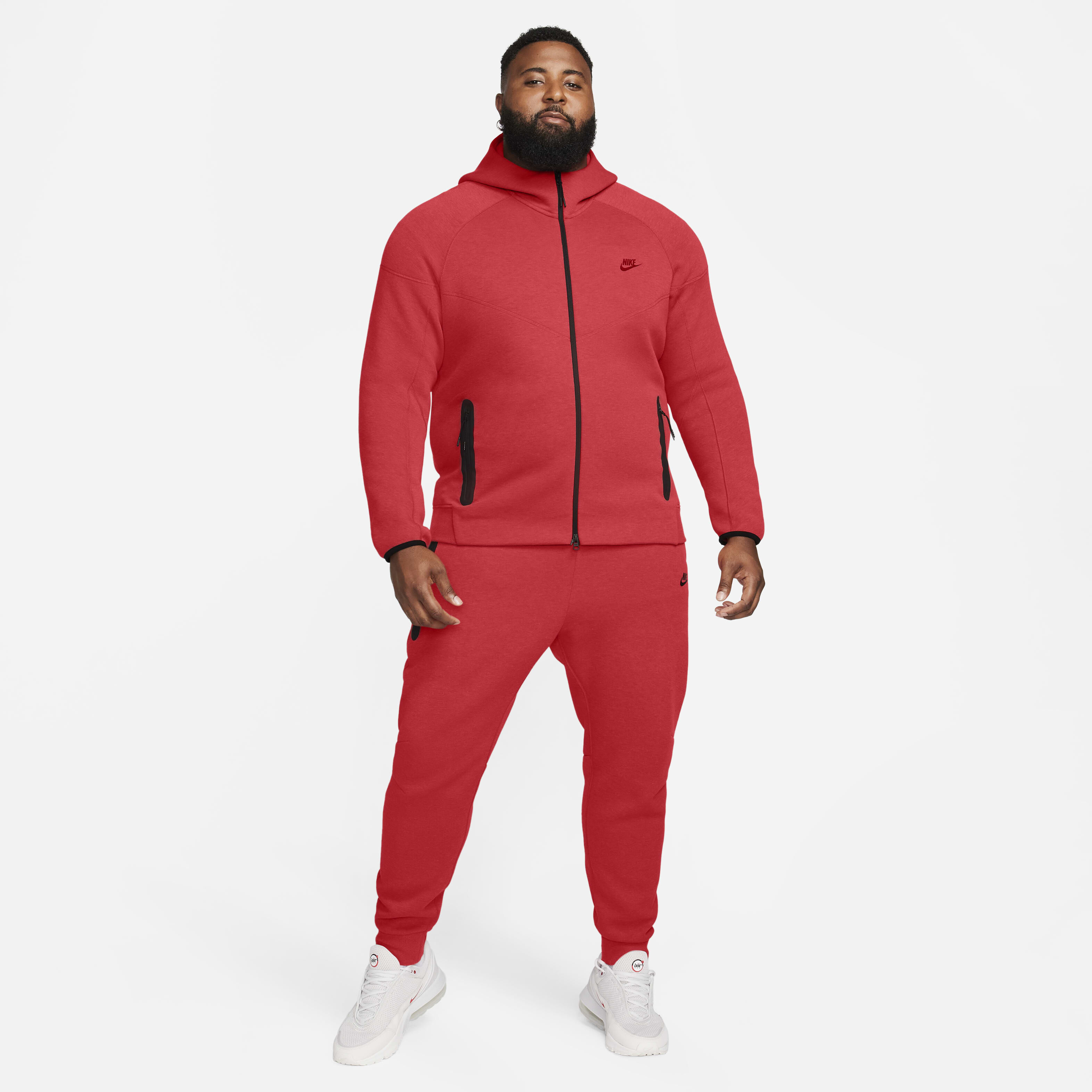 Nike jacket and joggers hot sale