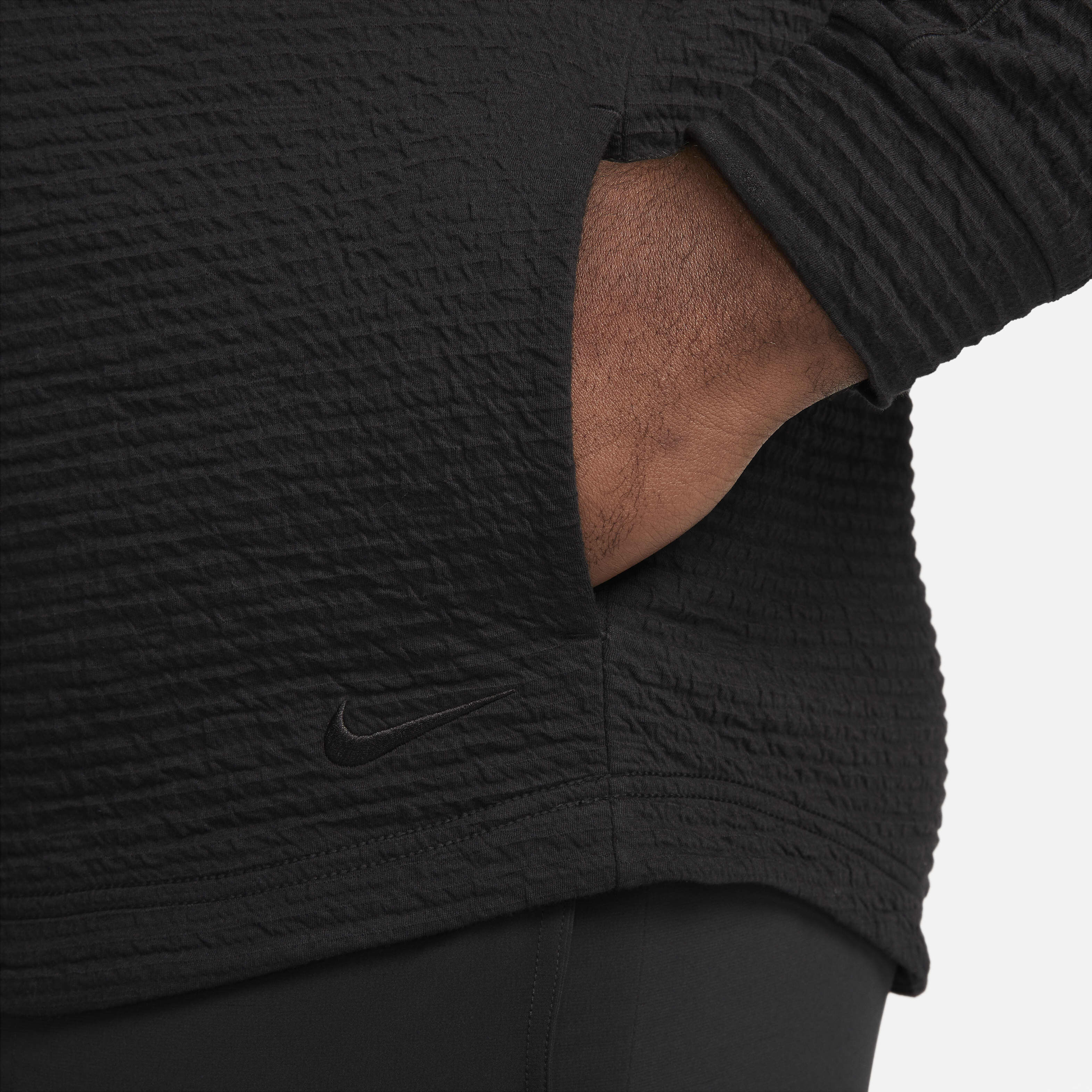 نايكي يوغا تيكستشر image number 8