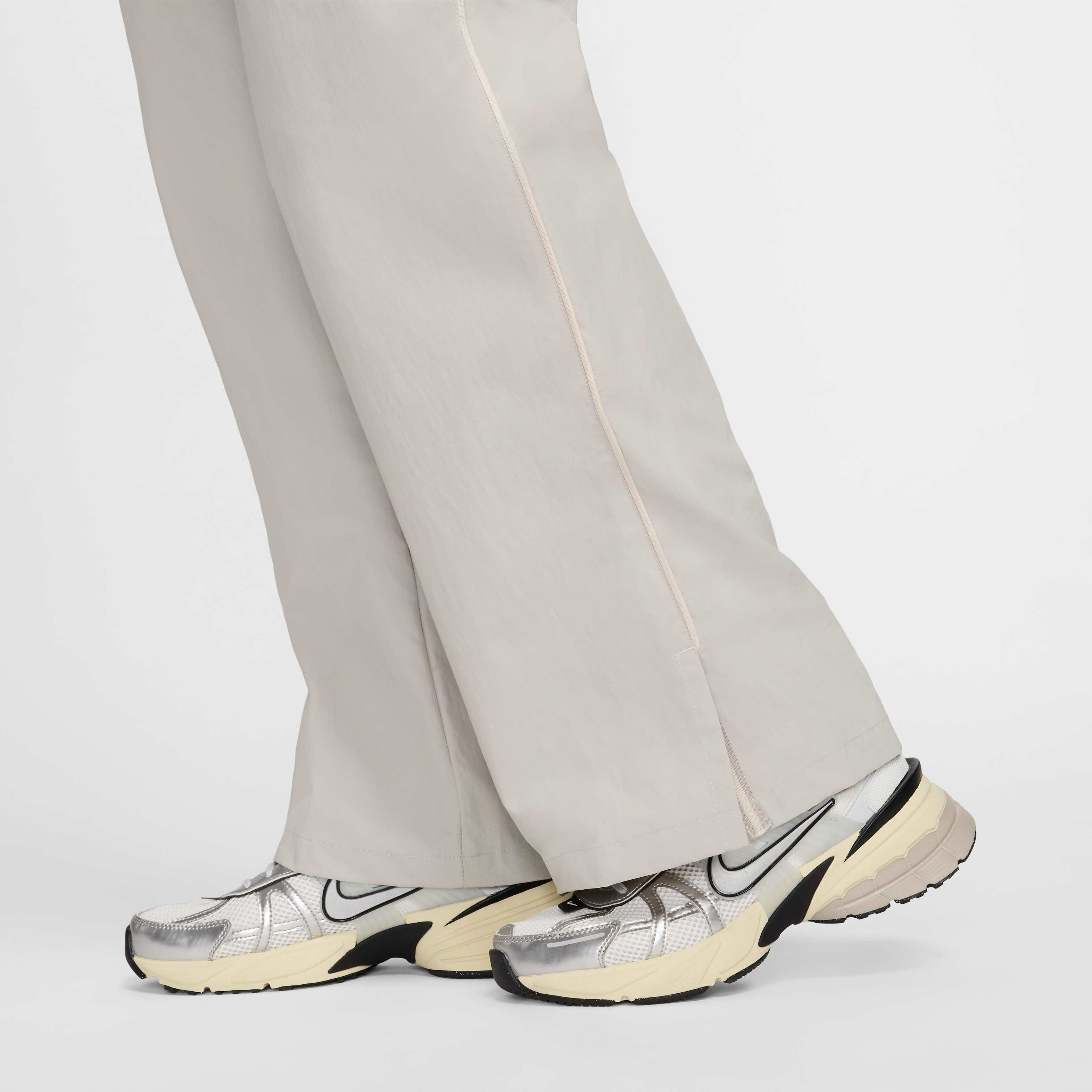 Nike Sportswear Collection image number 5