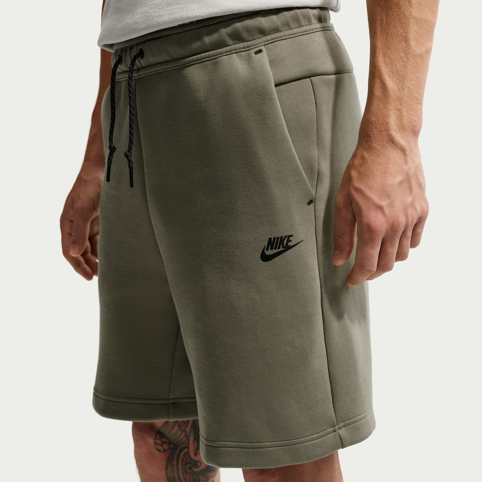 Nike Tech image number 2