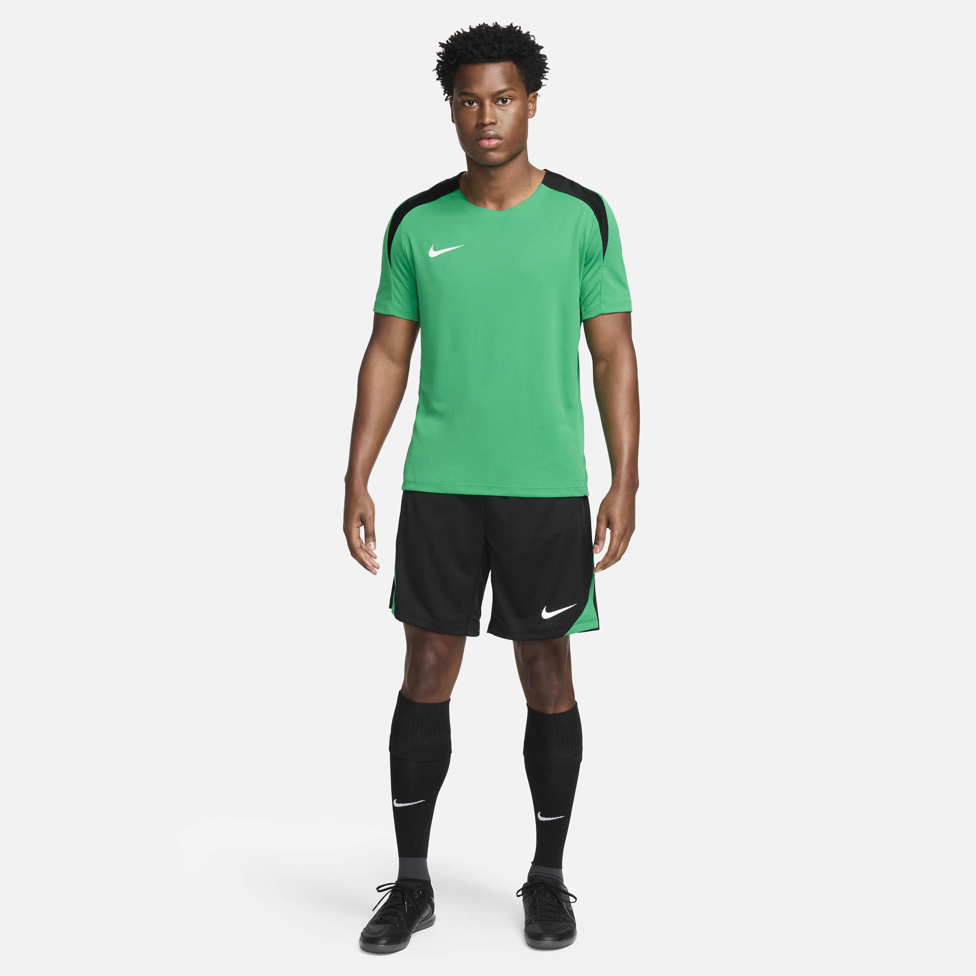 Buy Nike Strike Men s Dri FIT Short Sleeve Football Top Nike Qatar Official
