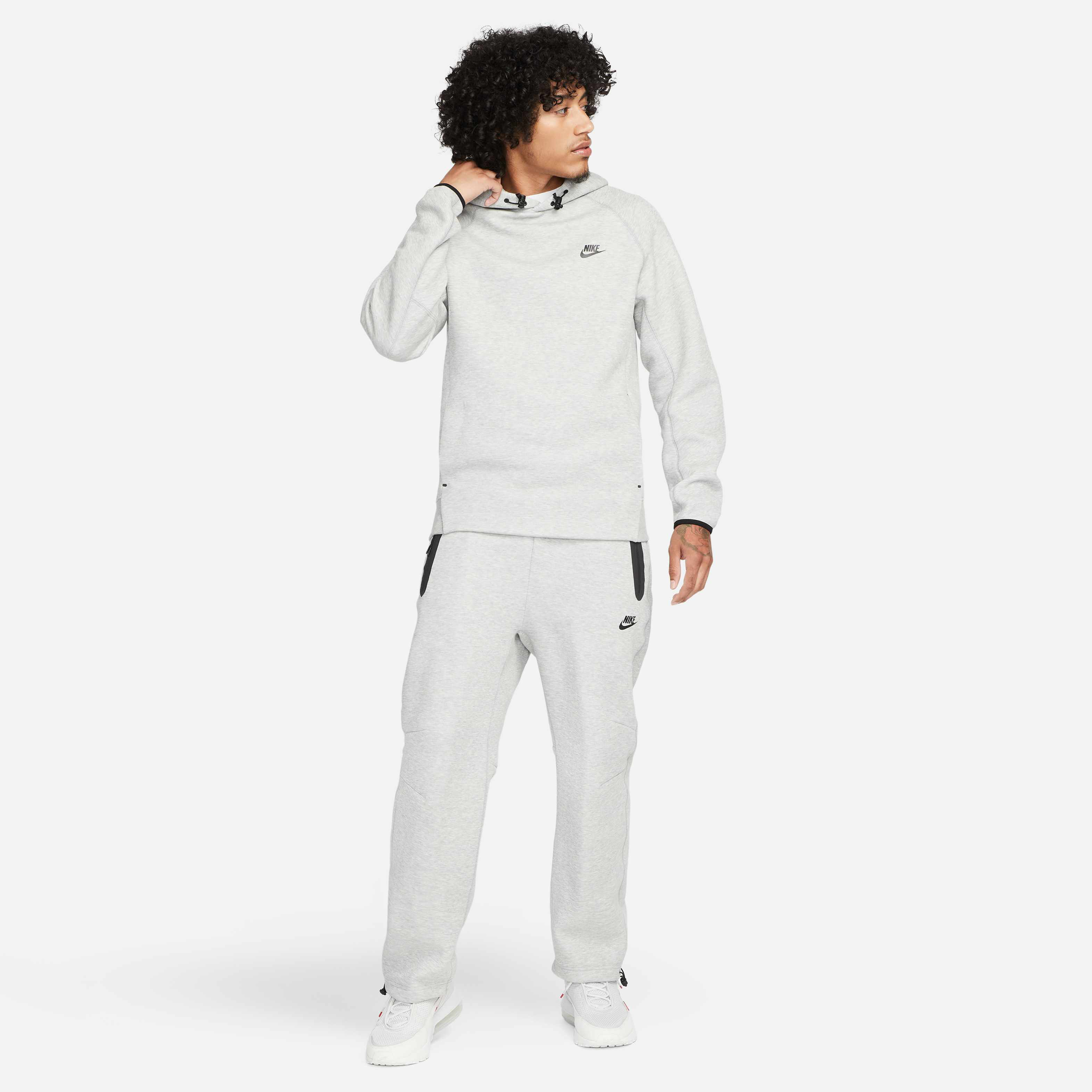 Nike Sportswear Tech Fleece image number 9