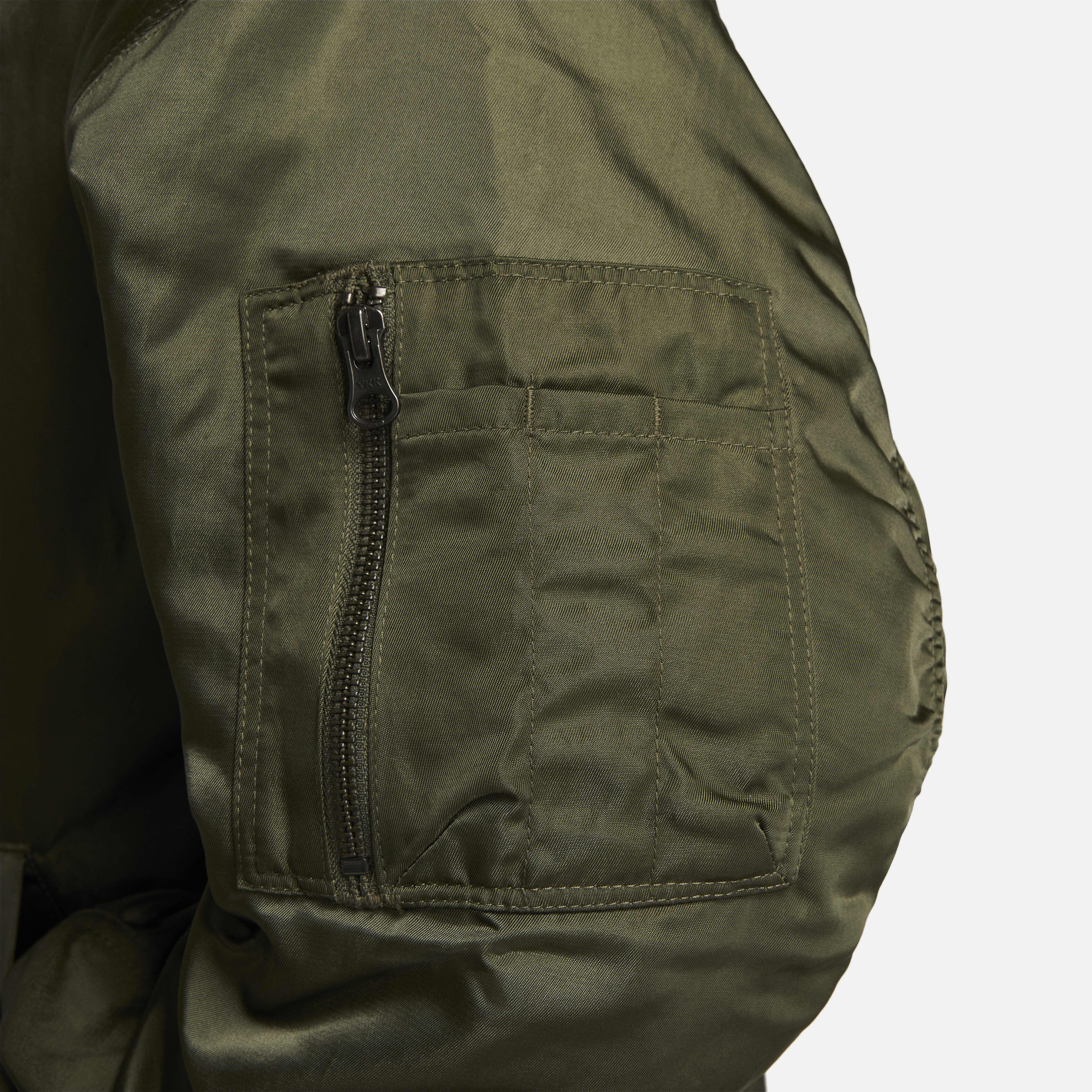 نايكي سبورتسوير image number 3