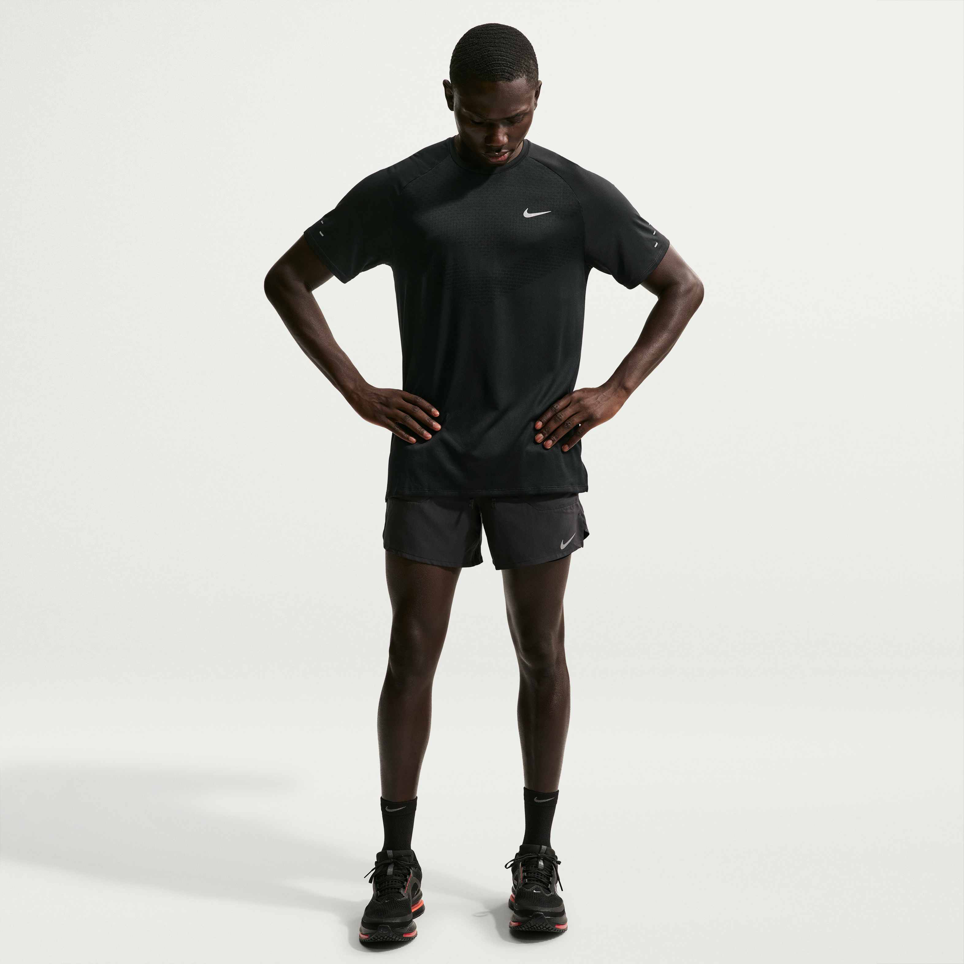 نايكي سترايد image number 3