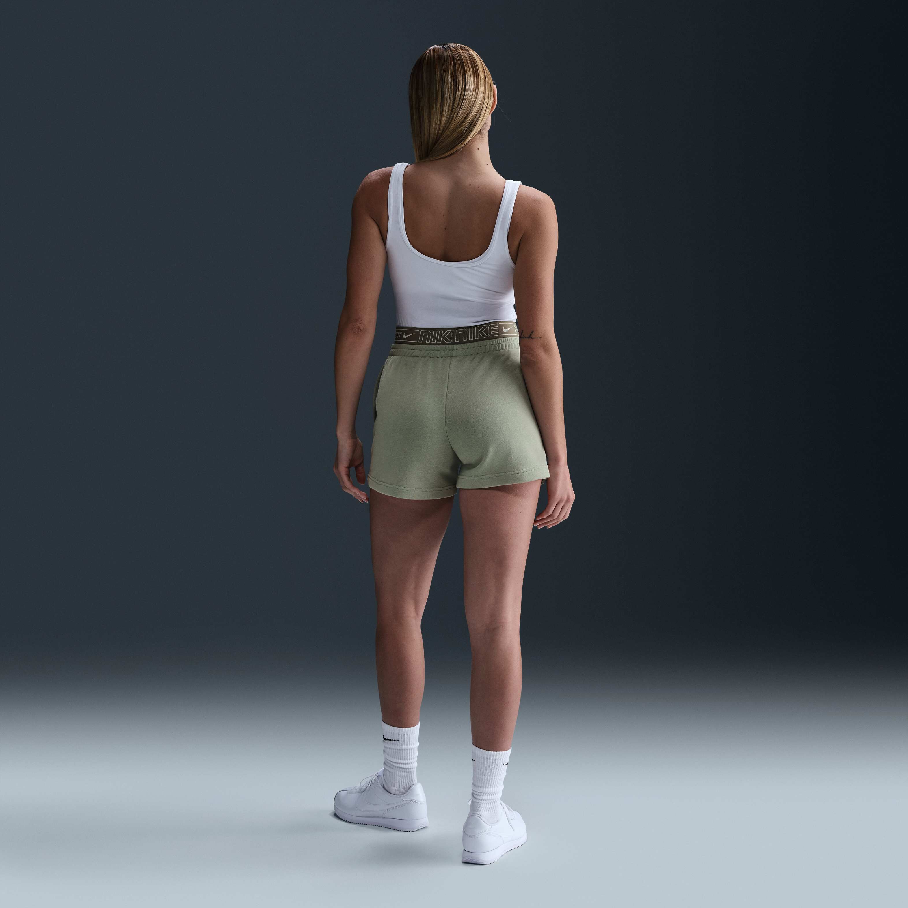 Nike Sportswear Chill Terry image number 3