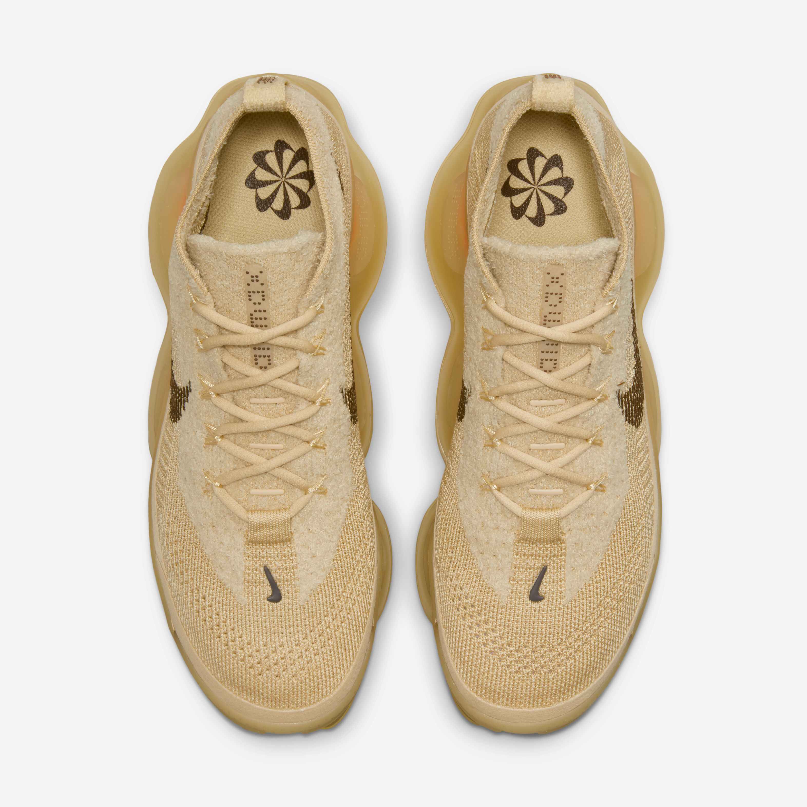 Nike Air Max Scorpion Flyknit image number 3