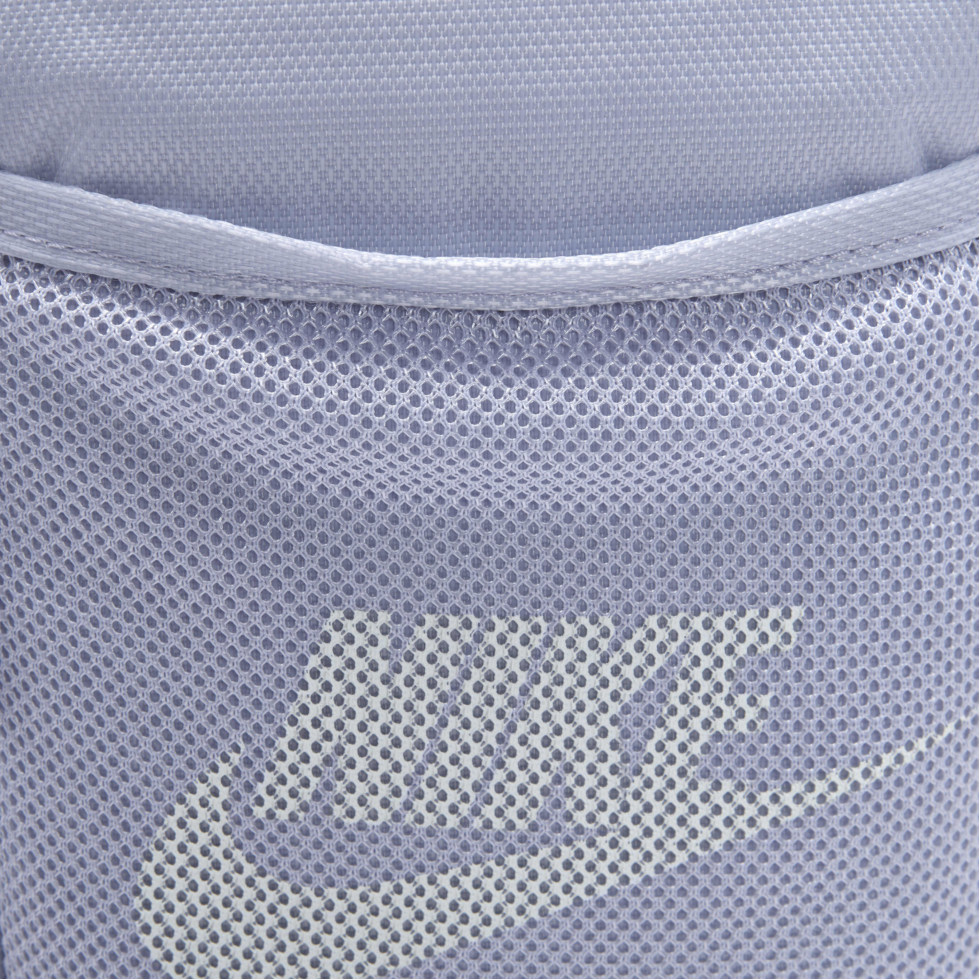 Nike Heritage image number 5