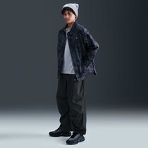 Nike Sportswear Metro Ground